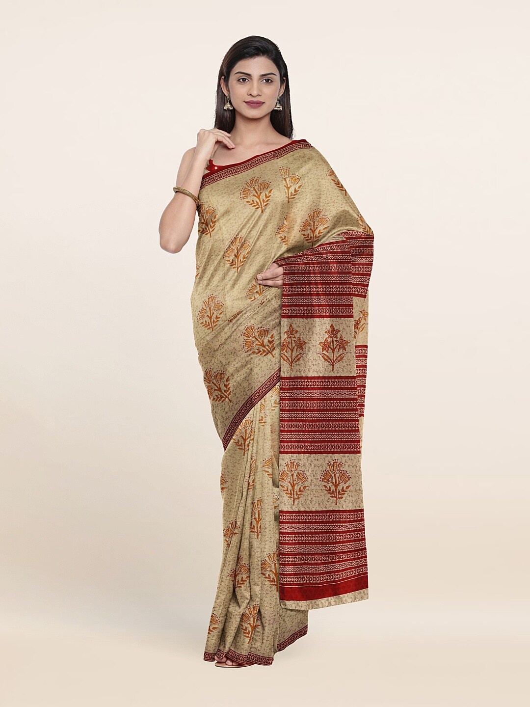 

Pothys Off White & Brown Floral Pure Cotton Saree