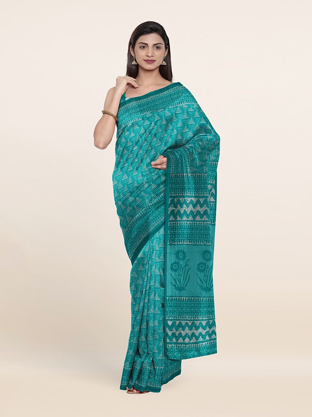 

Pothys Green Geometric Print Pure Cotton Saree