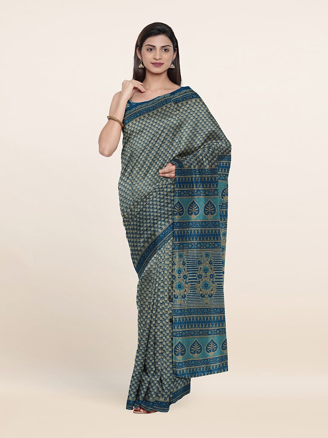 

Pothys Teal & Grey Floral Pure Cotton Saree