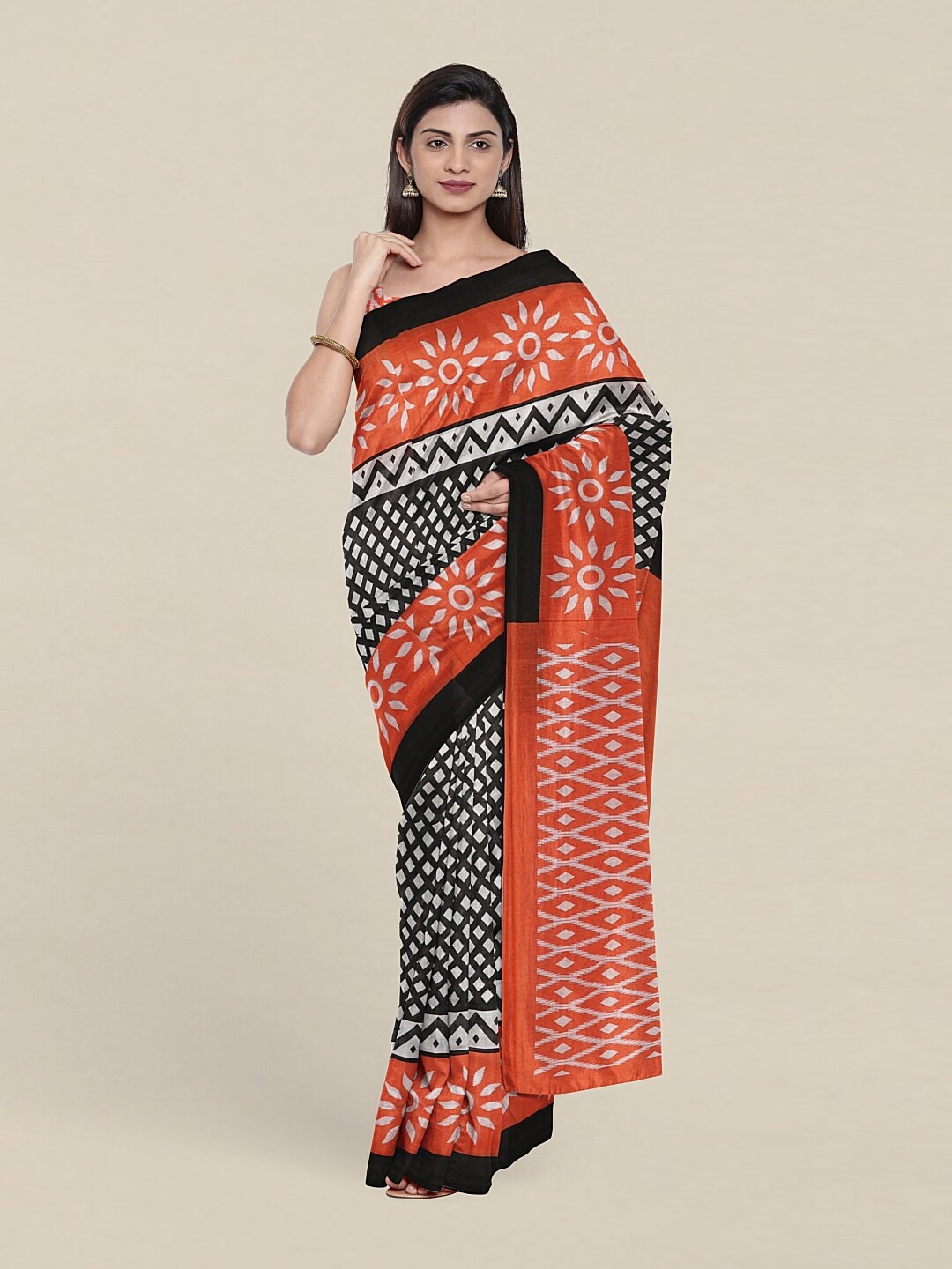 

Pothys Black & White Pure Cotton Saree