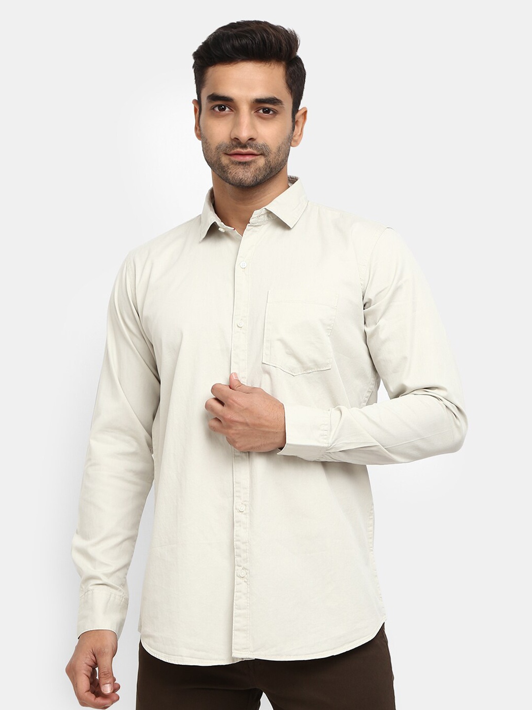 

V-Mart Men Beige Solid Cotton Casual Shirt