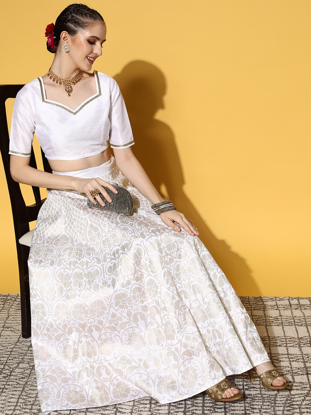

Shae by SASSAFRAS Beautiful White Floral Brocade Skirt