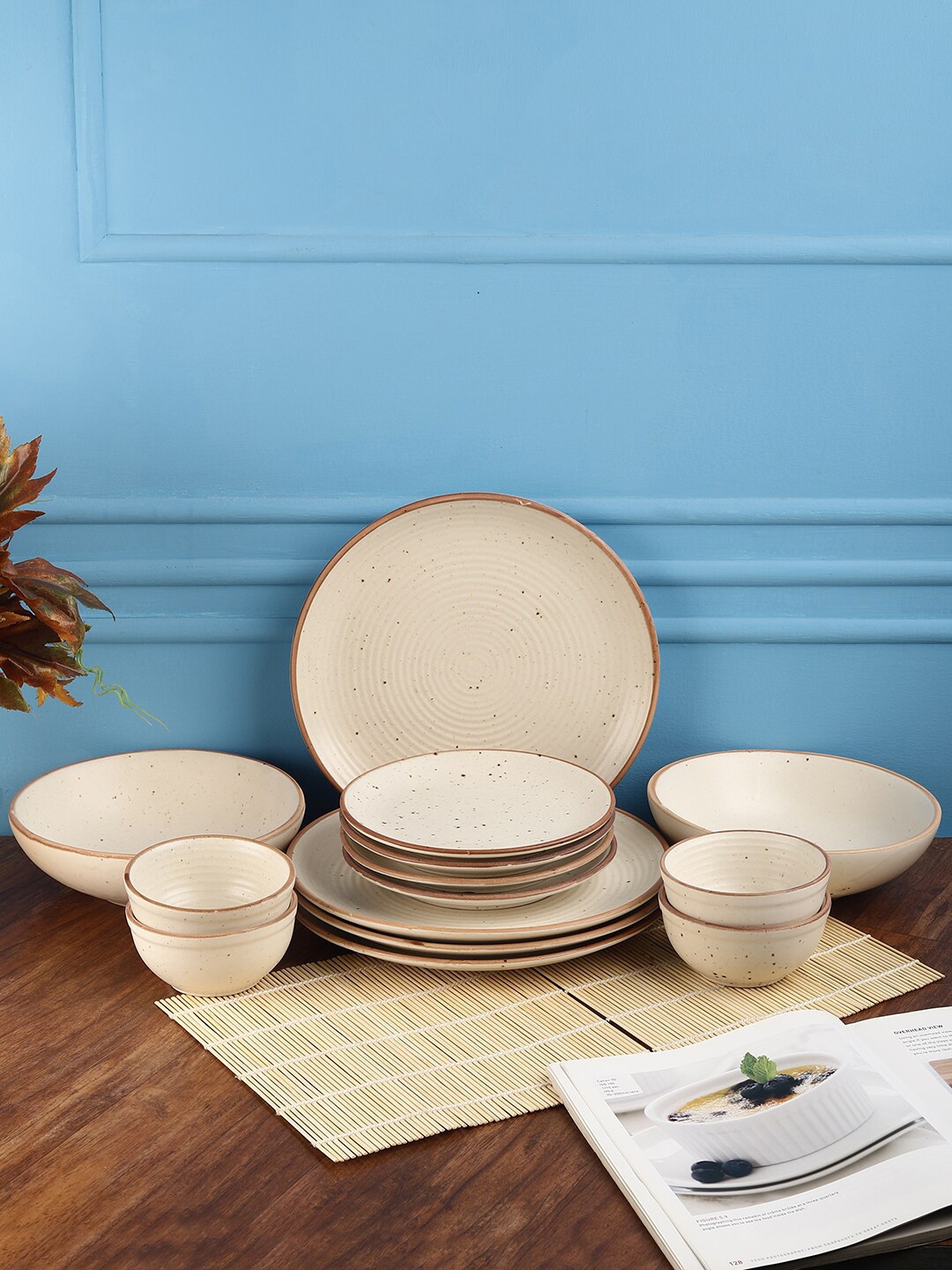 

MIAH Decor Cream-Coloured & Brown Set Of 14 Textured Stoneware Matte Dinner Set