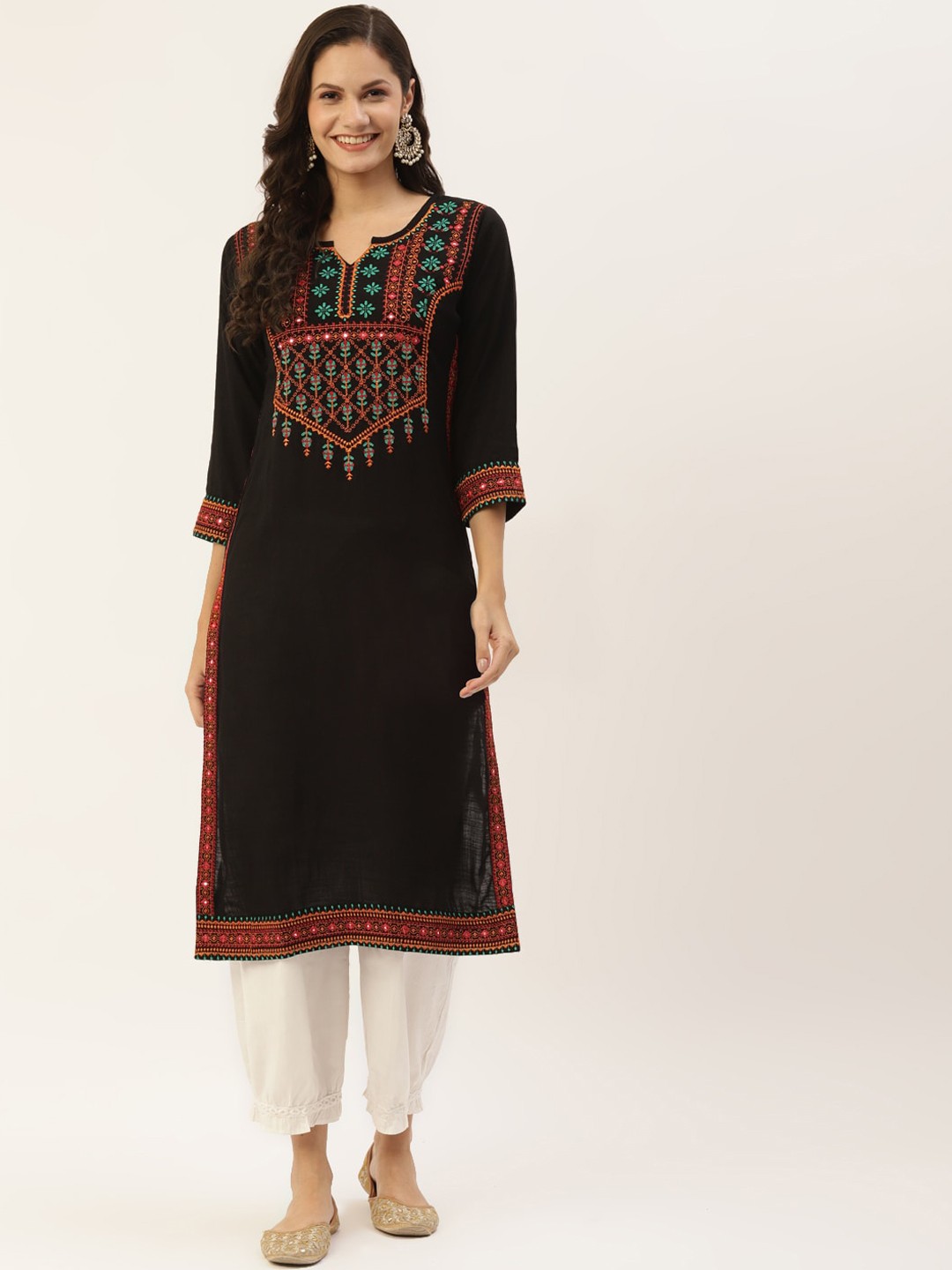 

INDYES Women Black Ethnic Motifs Embroidered Thread Work Kurta
