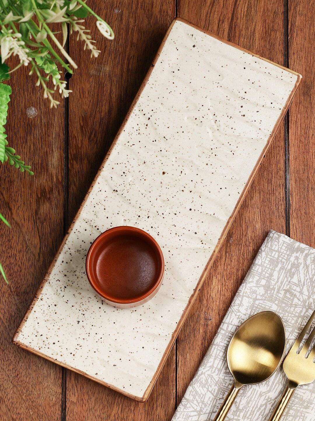 

MIAH Decor Cream Colored Matt Finish Stoneware Serving Platter with Dip bowl