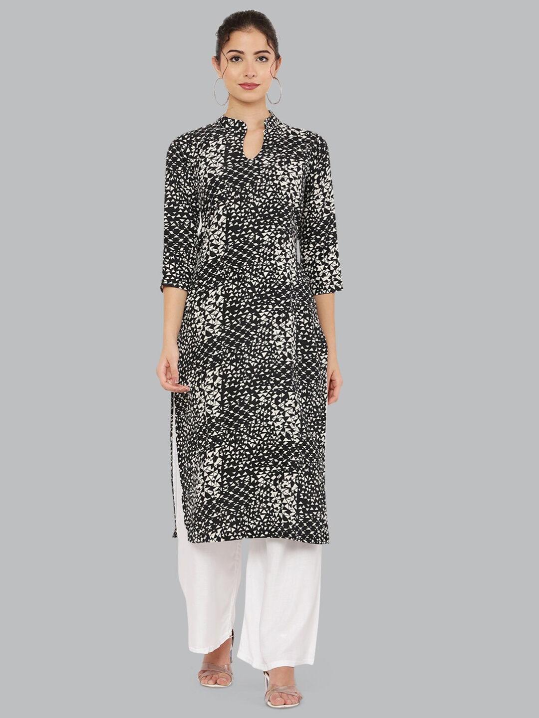

DEGE Women Black & White Printed Crepe Straight Kurta