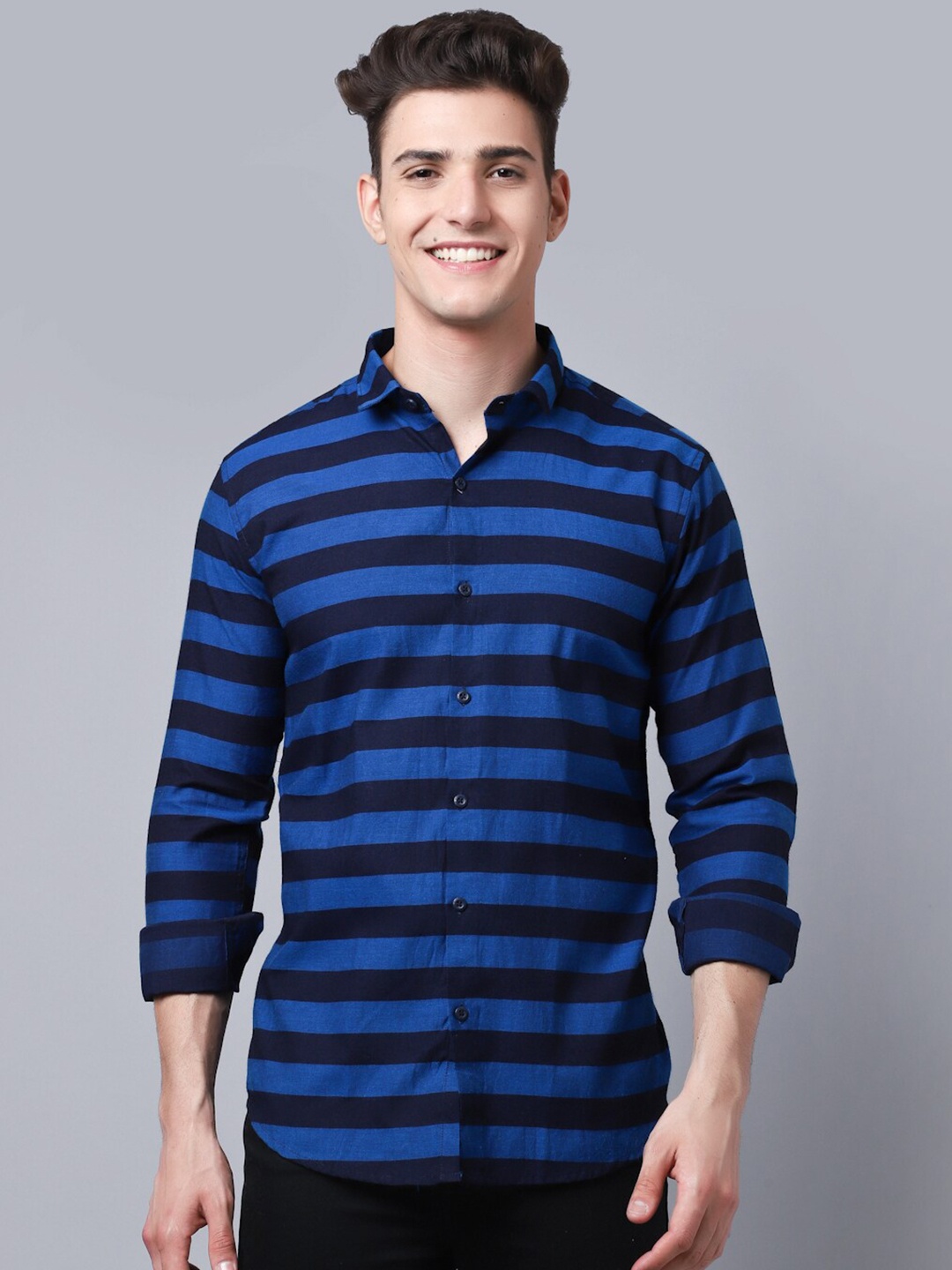 

Majestic Man Men Blue Slim Fit Horizontal Striped Cotton Casual Shirt