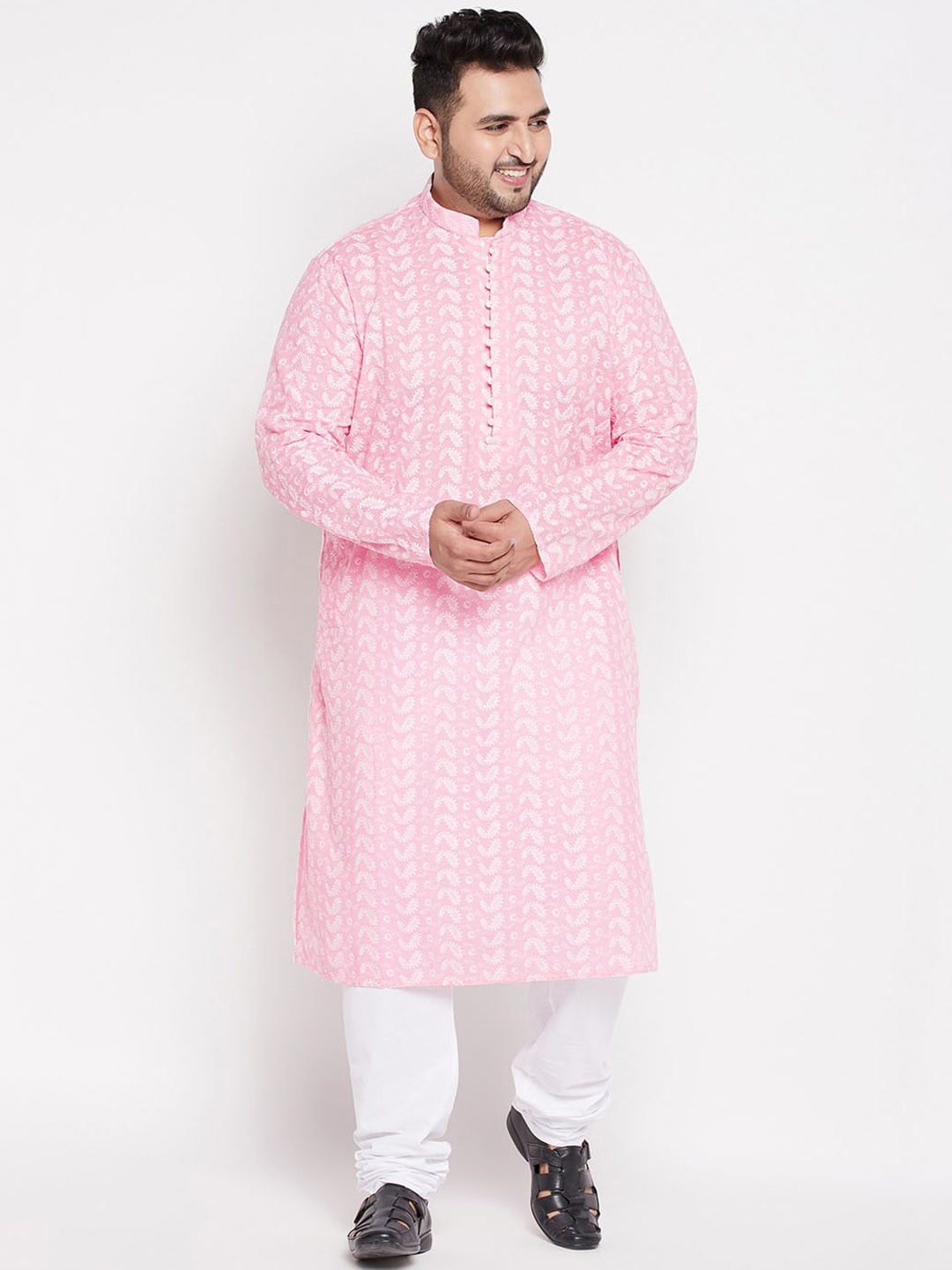 

VASTRAMAY Men Plus size Pink Embroidered Chikankari Pure Cotton Kurta with Pyjamas