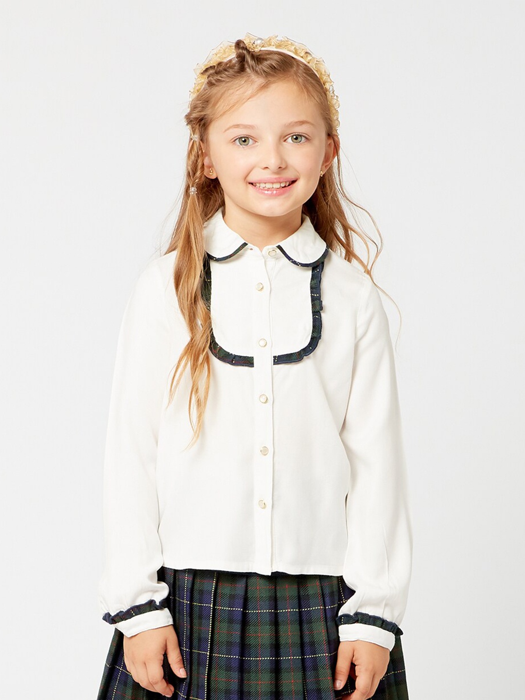 

One Friday Girl Off White Shirt Style Top