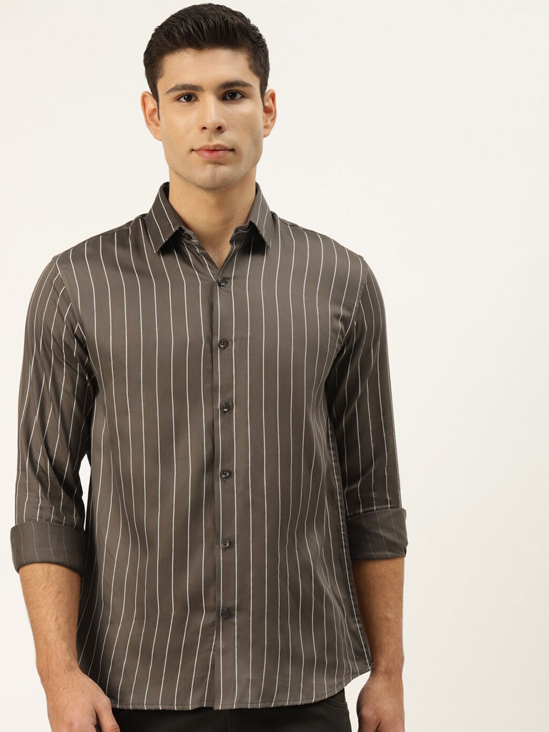 

JAINISH Men Olive Green Striped Classic Slim Fit Casual Shirt