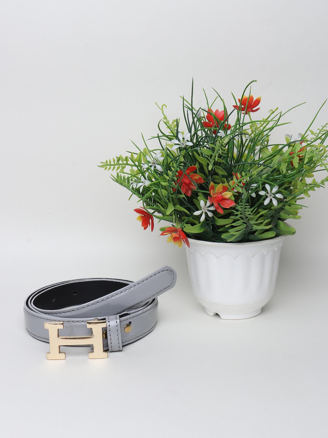 

Swiss Design Women Grey Belts