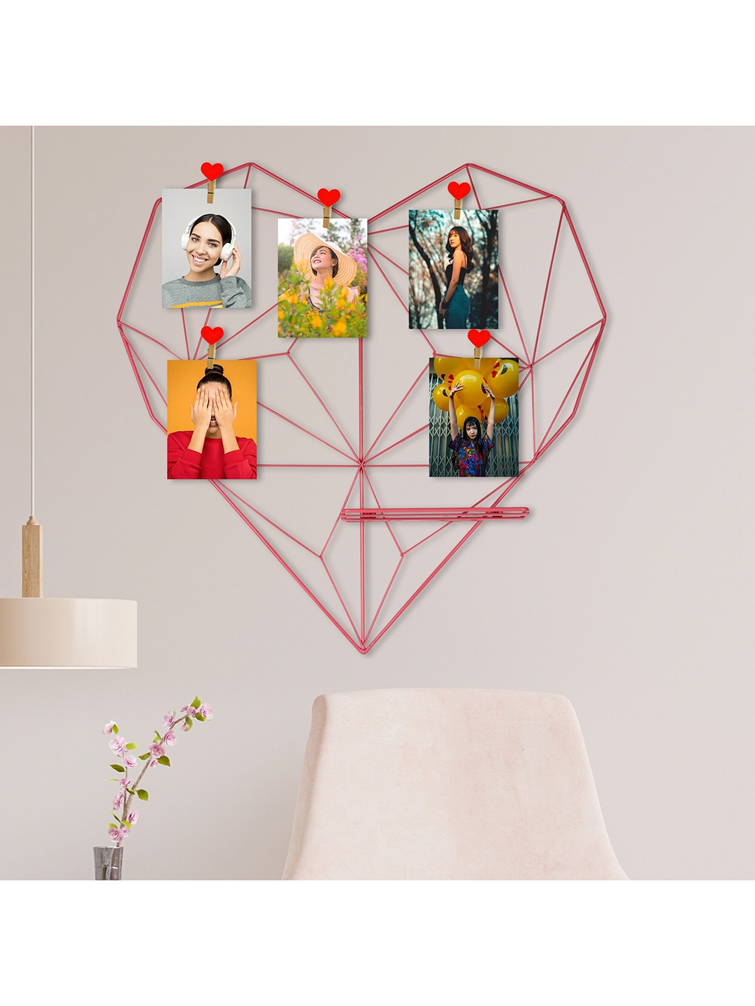 

Awestuffs Pink Solid Heart Shaped Wall Art