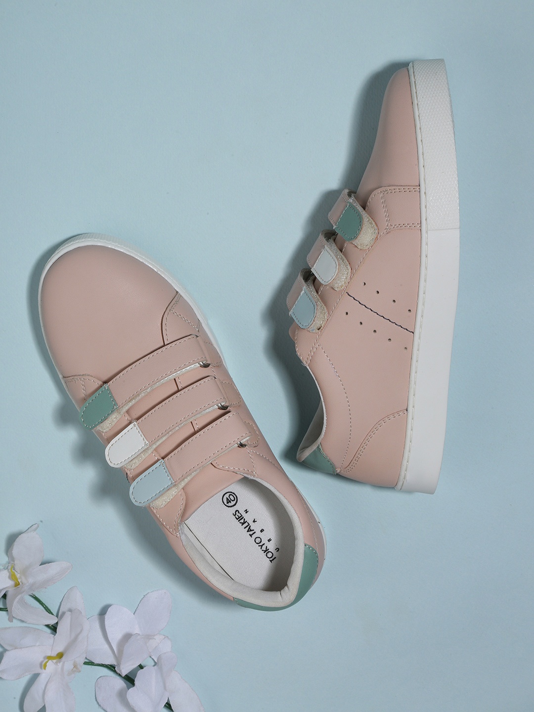 

Tokyo Talkies Women Pink PU Sneakers