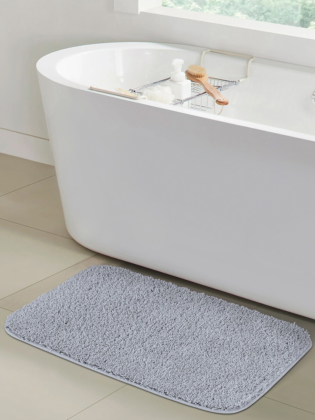 

OBSESSIONS Silver-Colored Solid 1400 GSM Anti-Skid Bath Rug