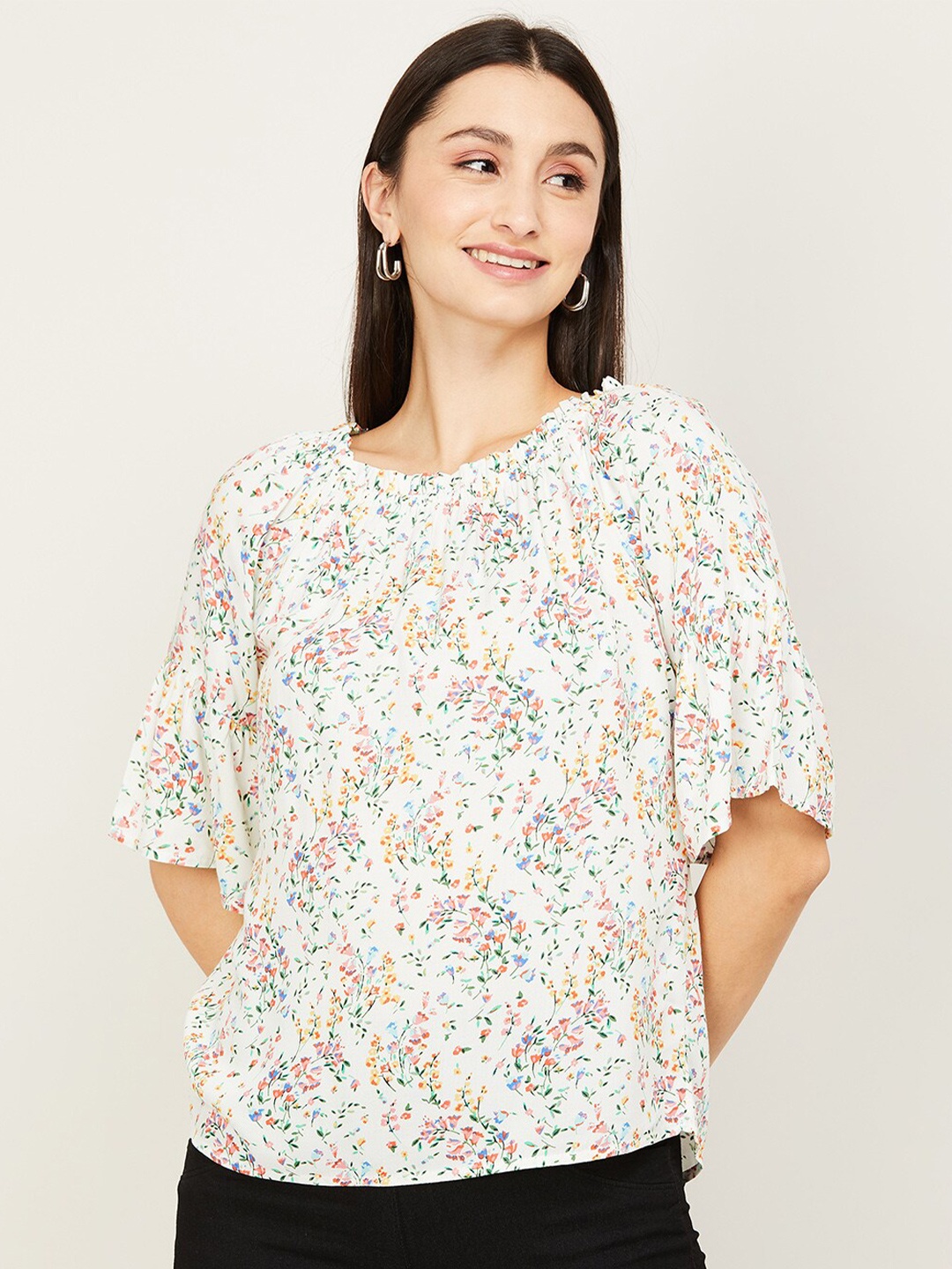 

Fame Forever by Lifestyle White Floral Print Top