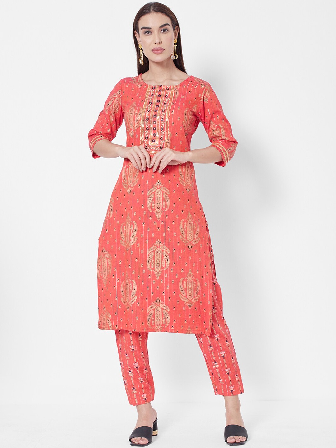 

Vedic Women Red Ethnic Motifs Printed Liva Kurta with Trouser