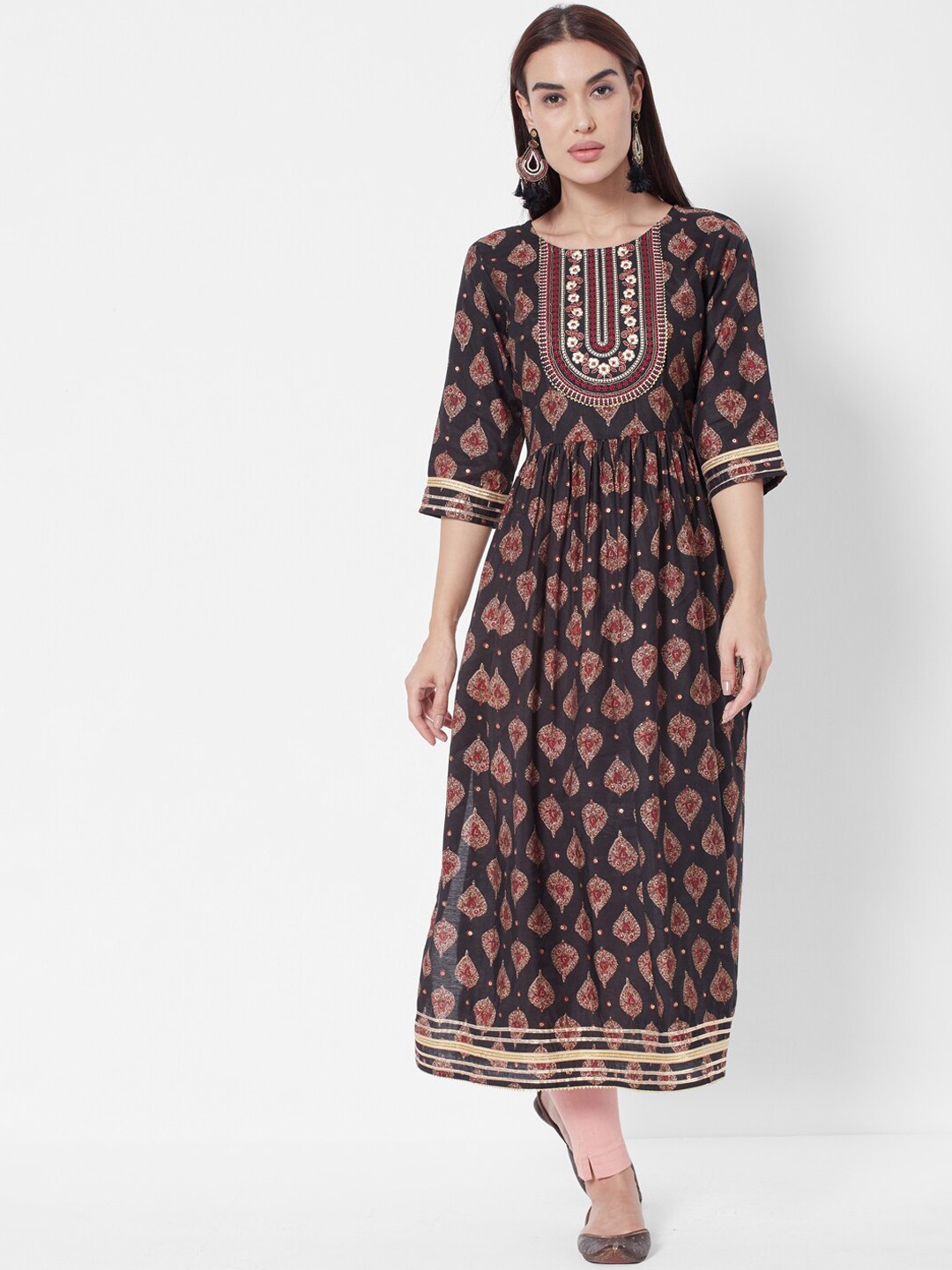 

Vedic Women Black Printed Chanderi Silk Kurta with Trouser