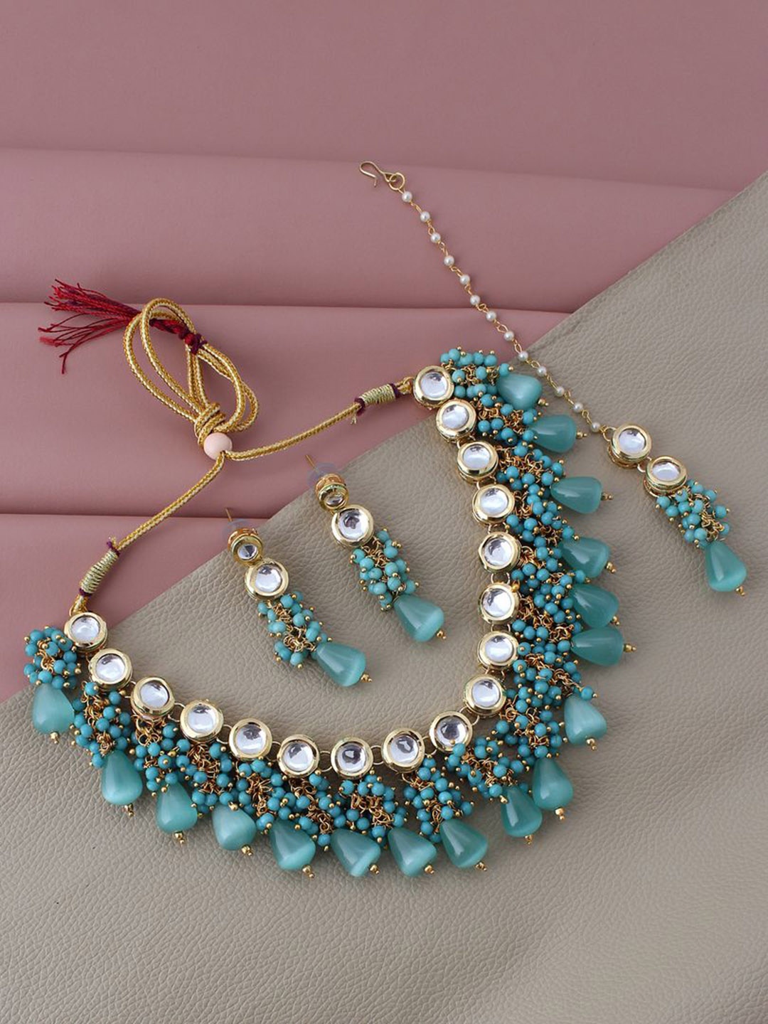 

LUCKY JEWELLERY 18k Gold-Plated & Green Kundan-Studded & Beaded Jewellery Set