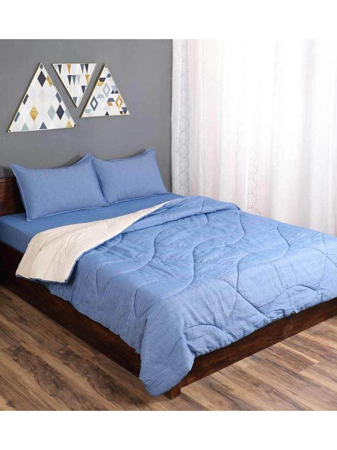 

Saral Home Blue & White Mild Winter 210 GSM Cotton Double Bed Quilt