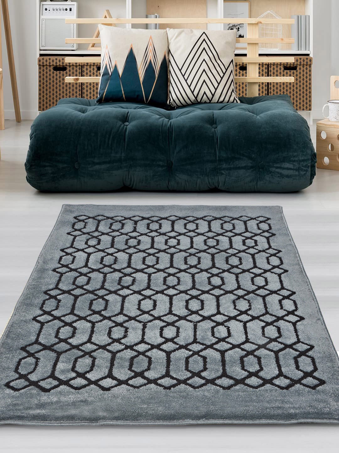 

Saral Home Grey & Black Geometric Printed No Shredding Carpet