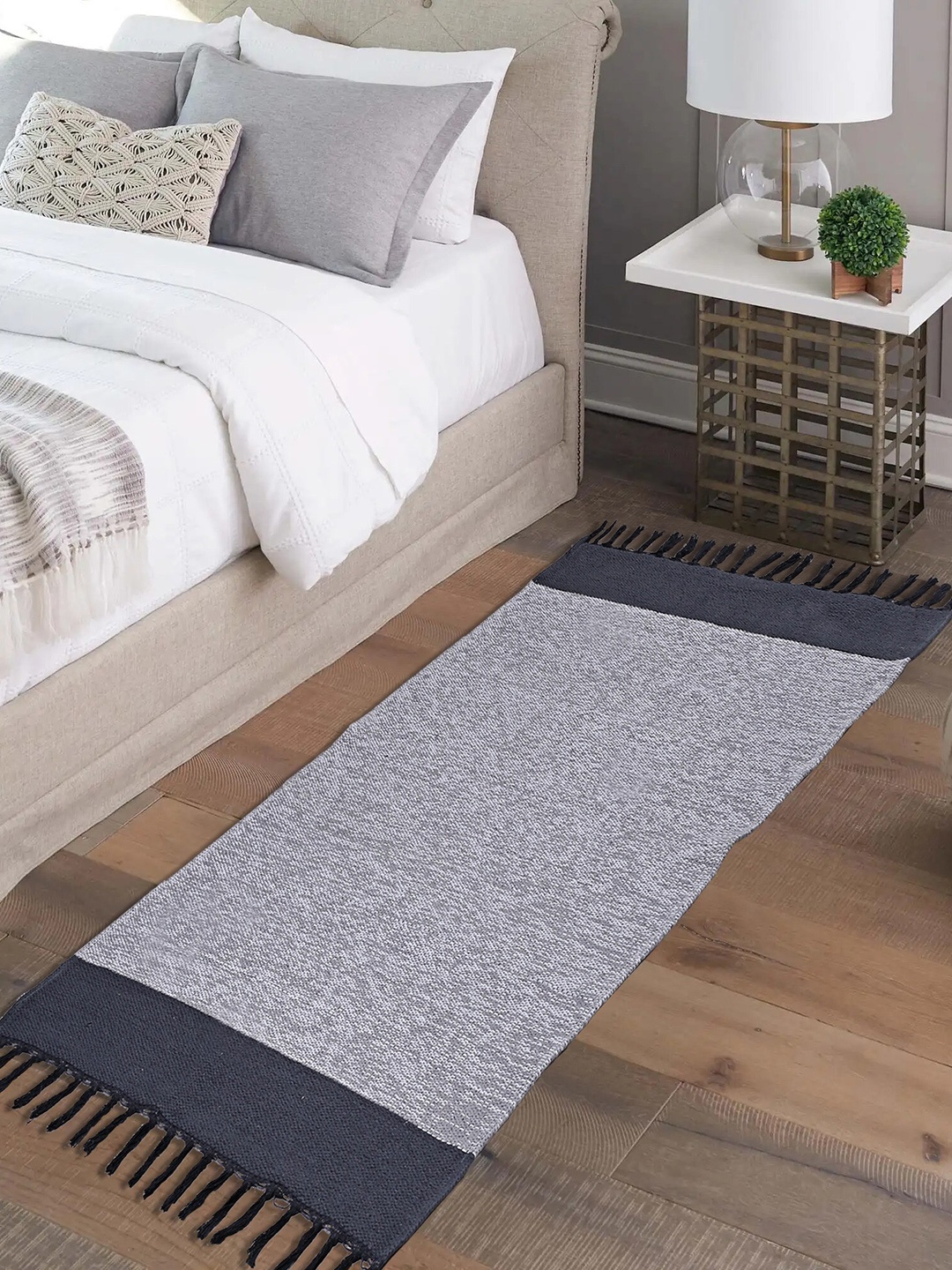 

Saral Home Grey Solid Cotton Dhurries
