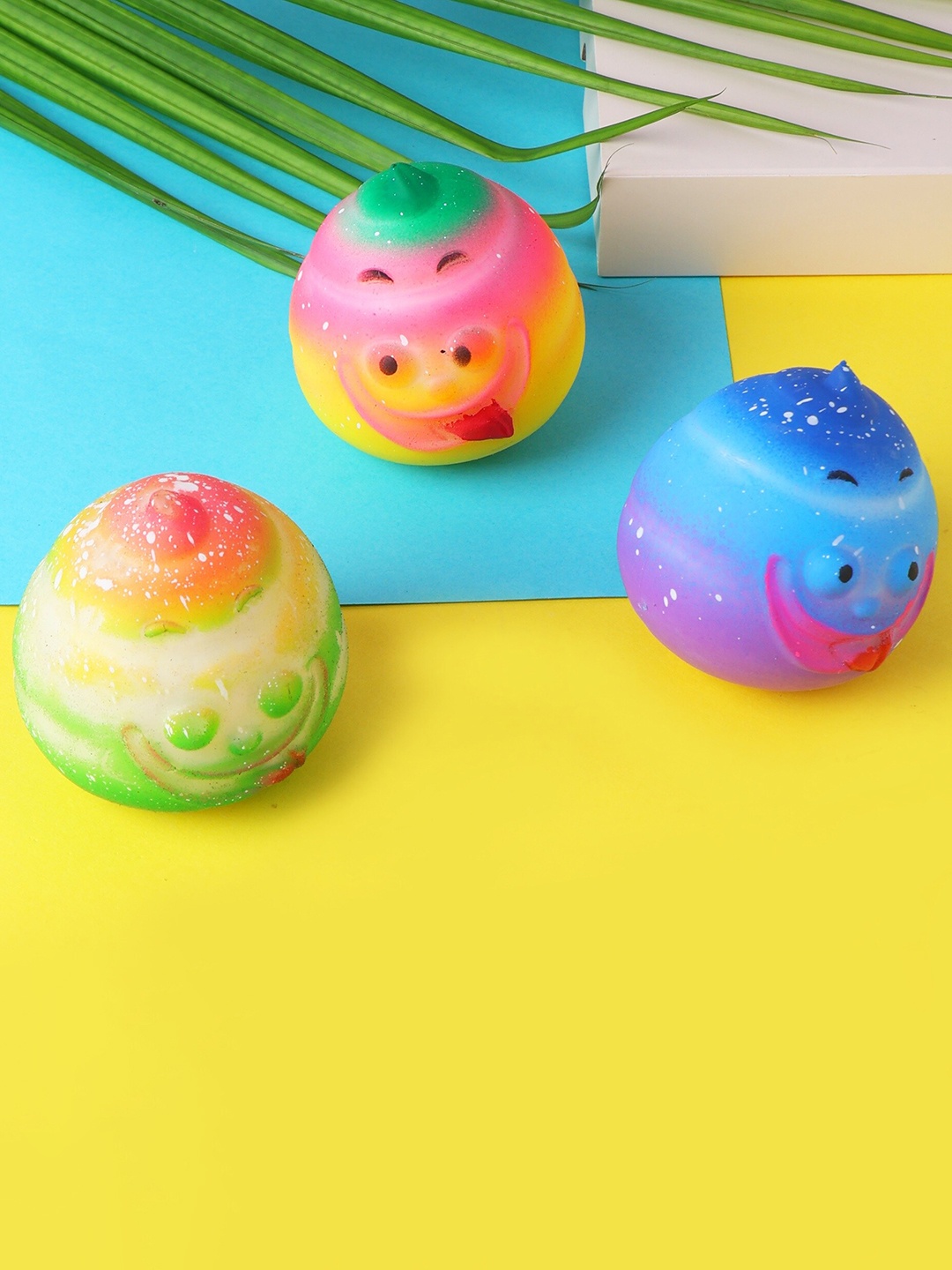 

CHOCOZONE Kids Set of 3 Multicolor Printed Squishy Toys, Multi