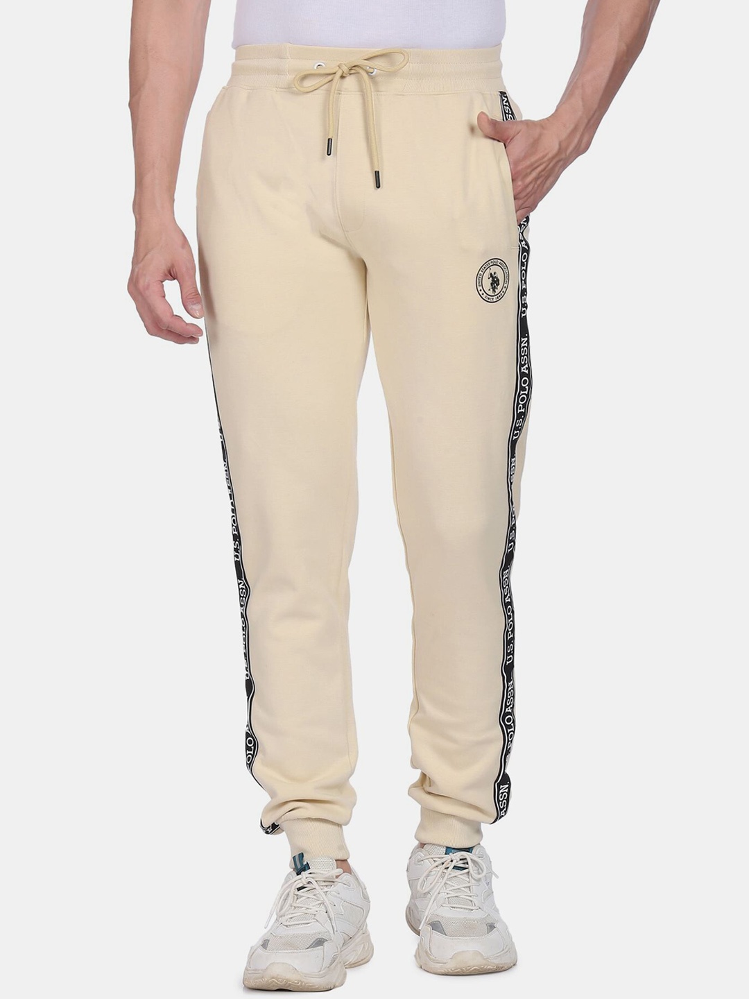 

U.S. Polo Assn. Men Beige Solid Cotton Joggers