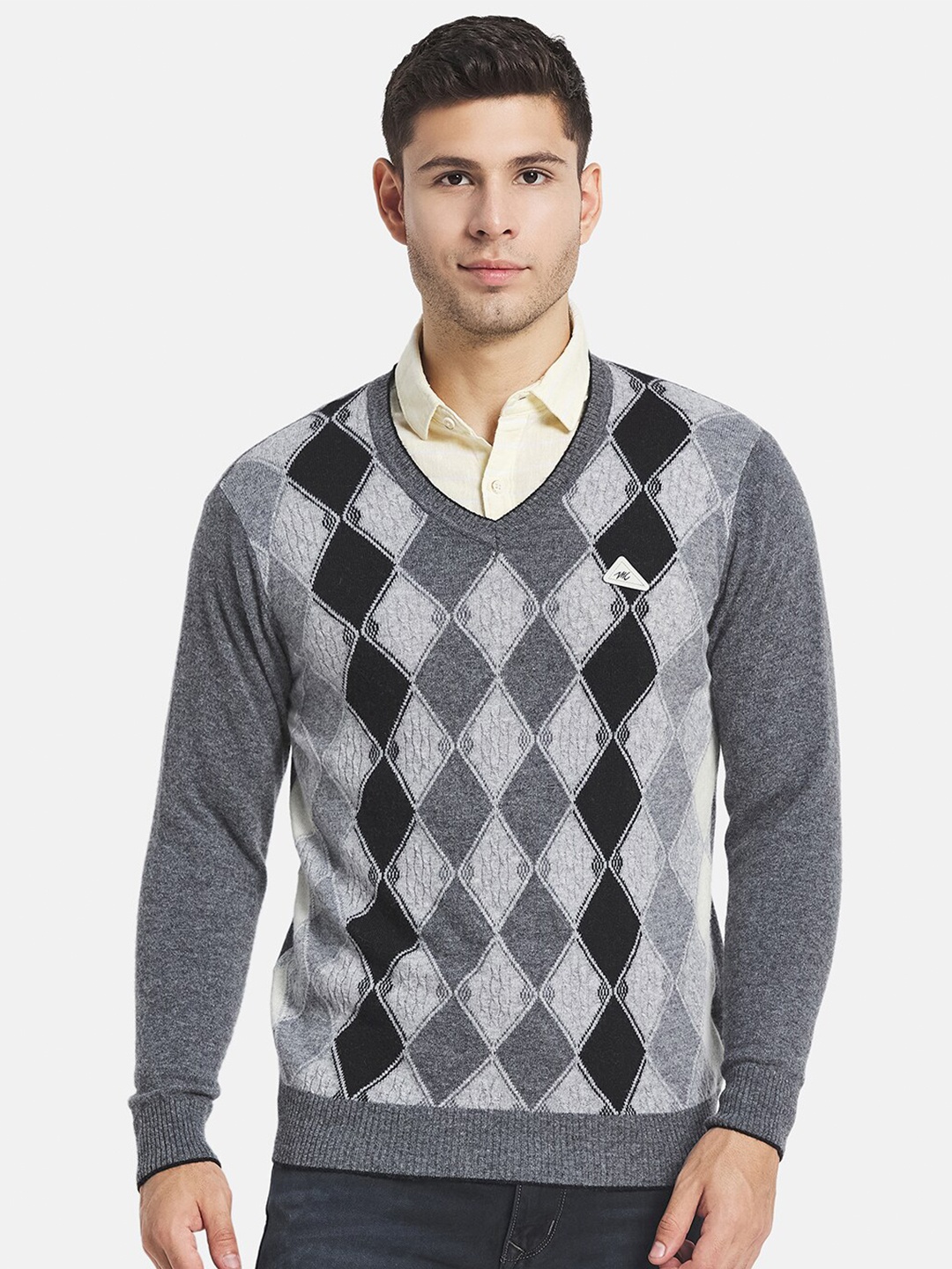 

Monte Carlo Men Grey & White Checked Pullover