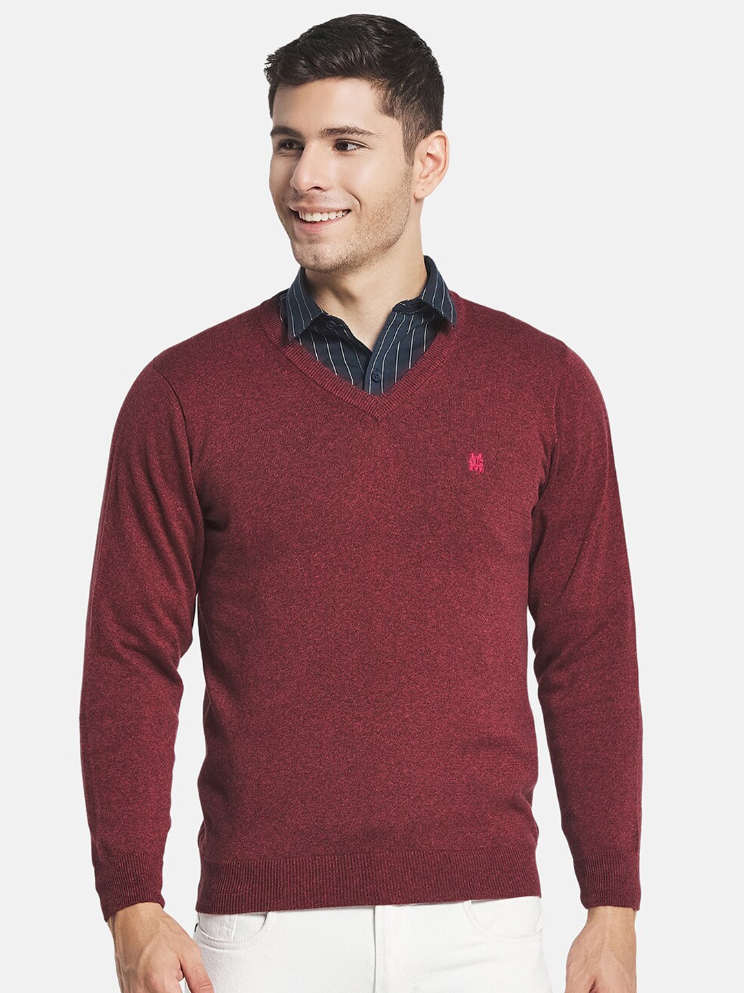 

Monte Carlo Men Maroon Solid Full Sleeves V Neck Pullover Sweater
