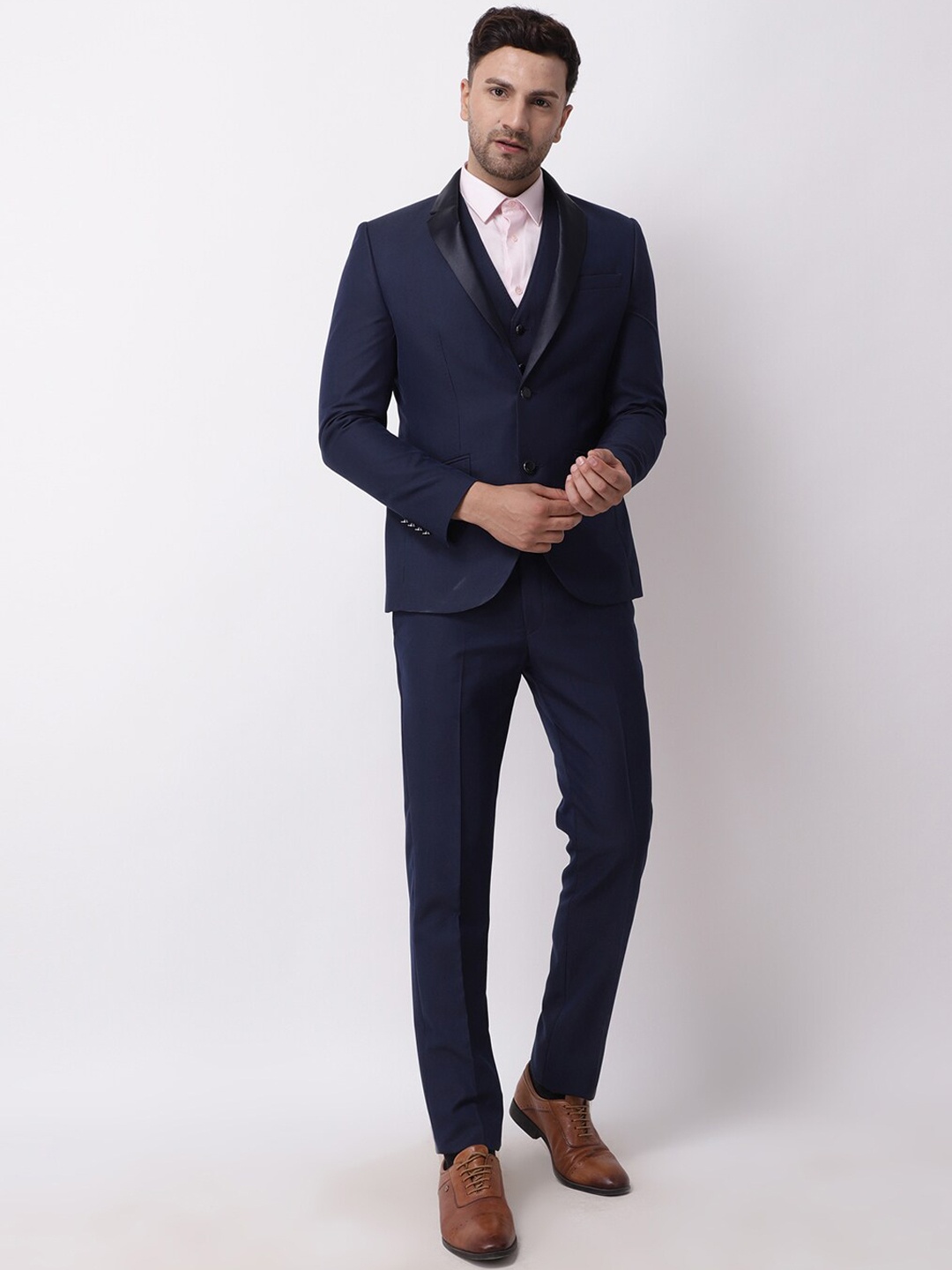 

Blackberrys Men Navy Blue Solid Single-Breasted Slim-Fit Three-Piece Suit