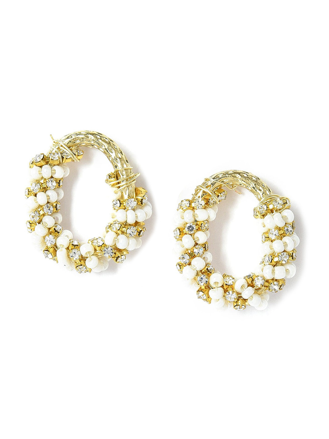 

W White & Gold-Toned Oval Studs Earrings