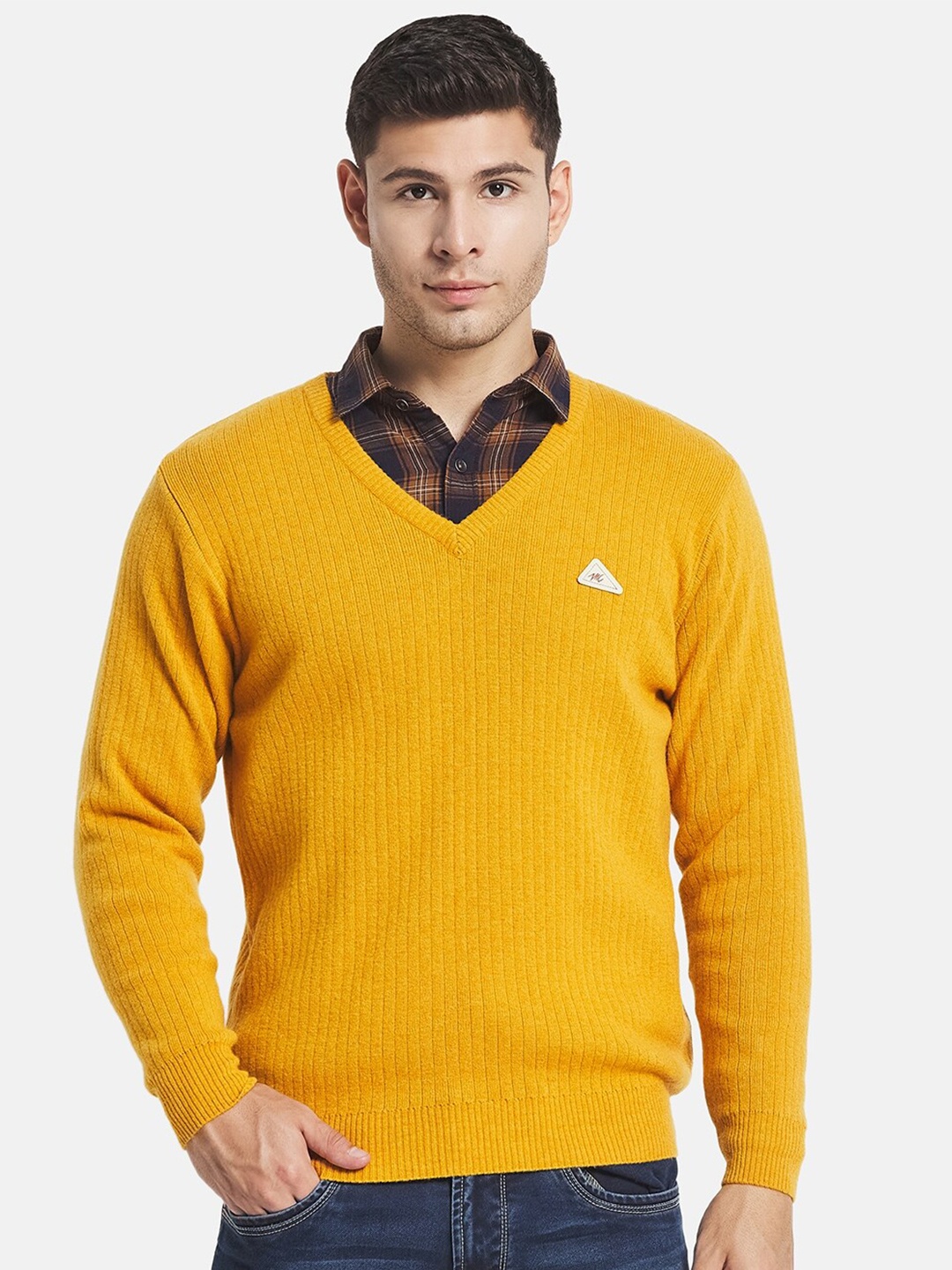 

Monte Carlo Men's Lambs Wool Yellow Solid V Neck Pullover
