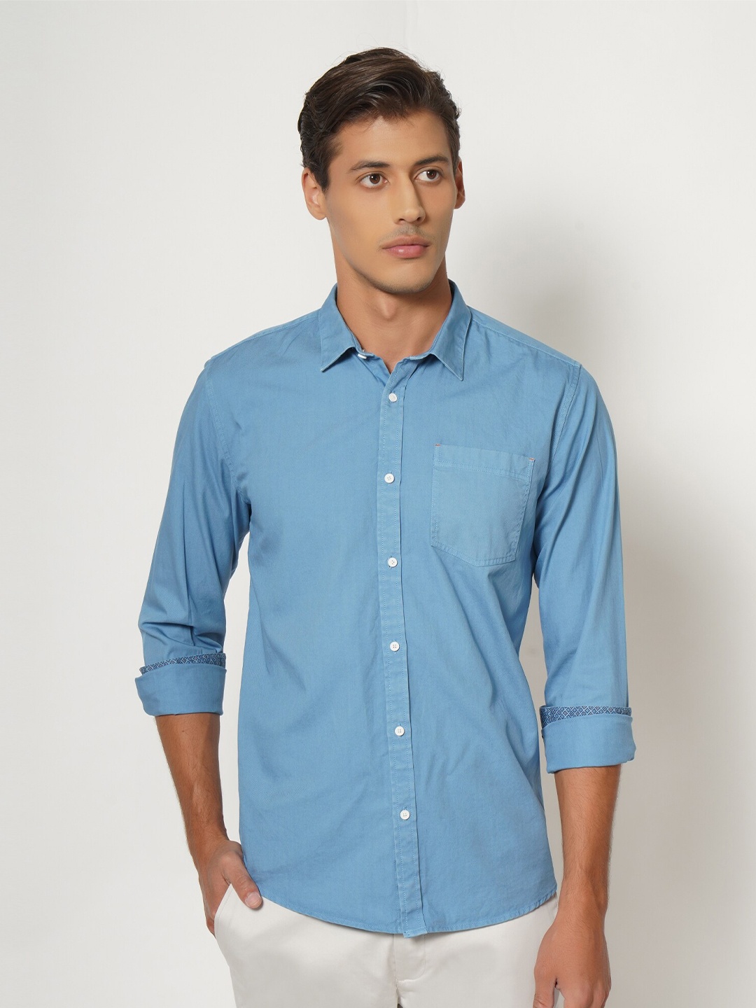 

Blackberrys Men Blue Slim Fit Casual Cotton Shirt