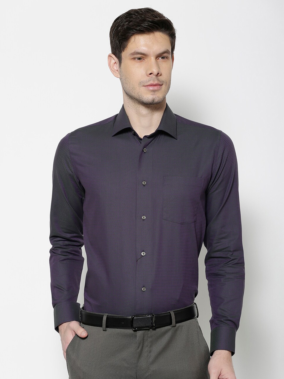 

Blackberrys Men Purple Slim Fit Formal Cotton Shirt