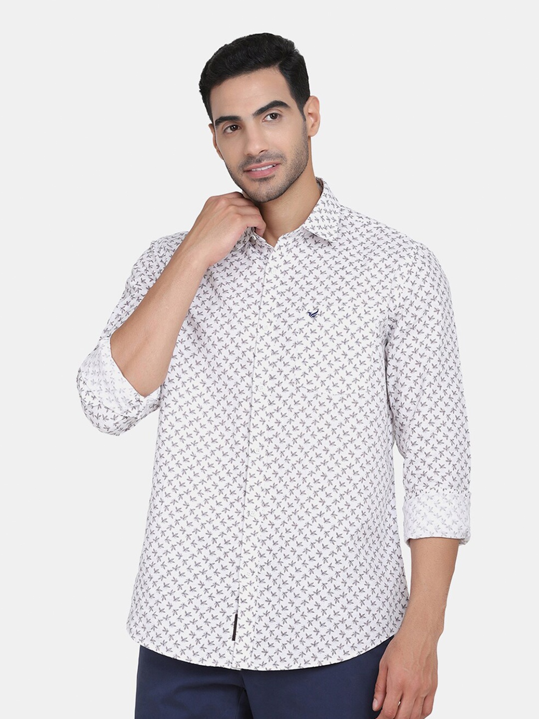 

Blackberrys Men White Slim Fit Printed Casual Shirt