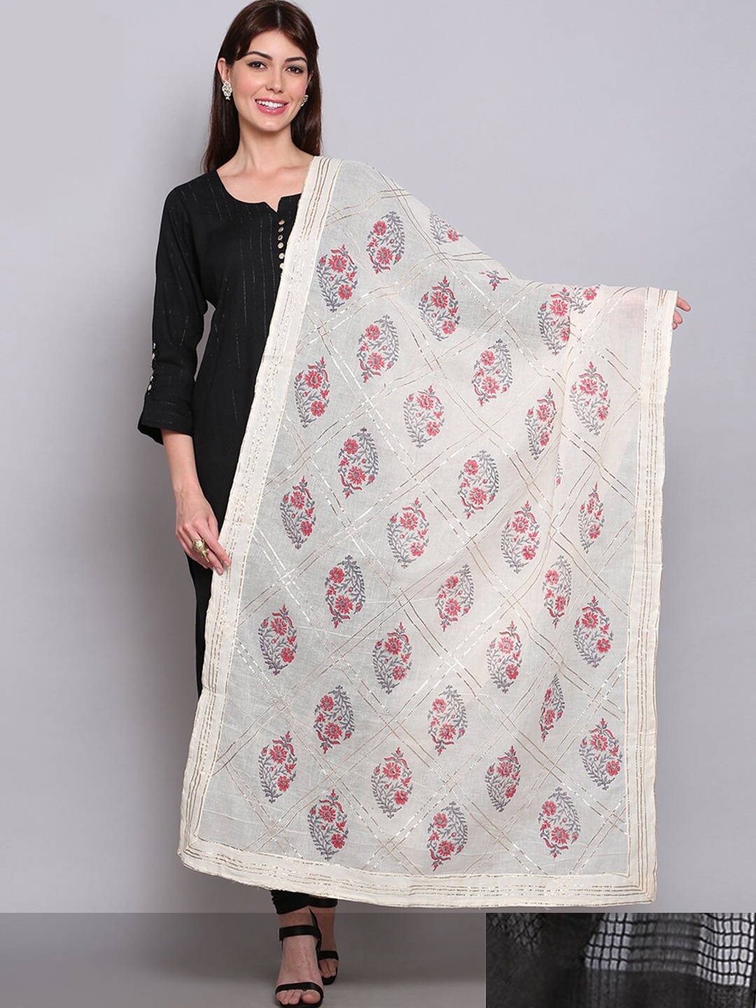 

Miaz Lifestyle White & Black Pack of 2 Woven Design Dupatta