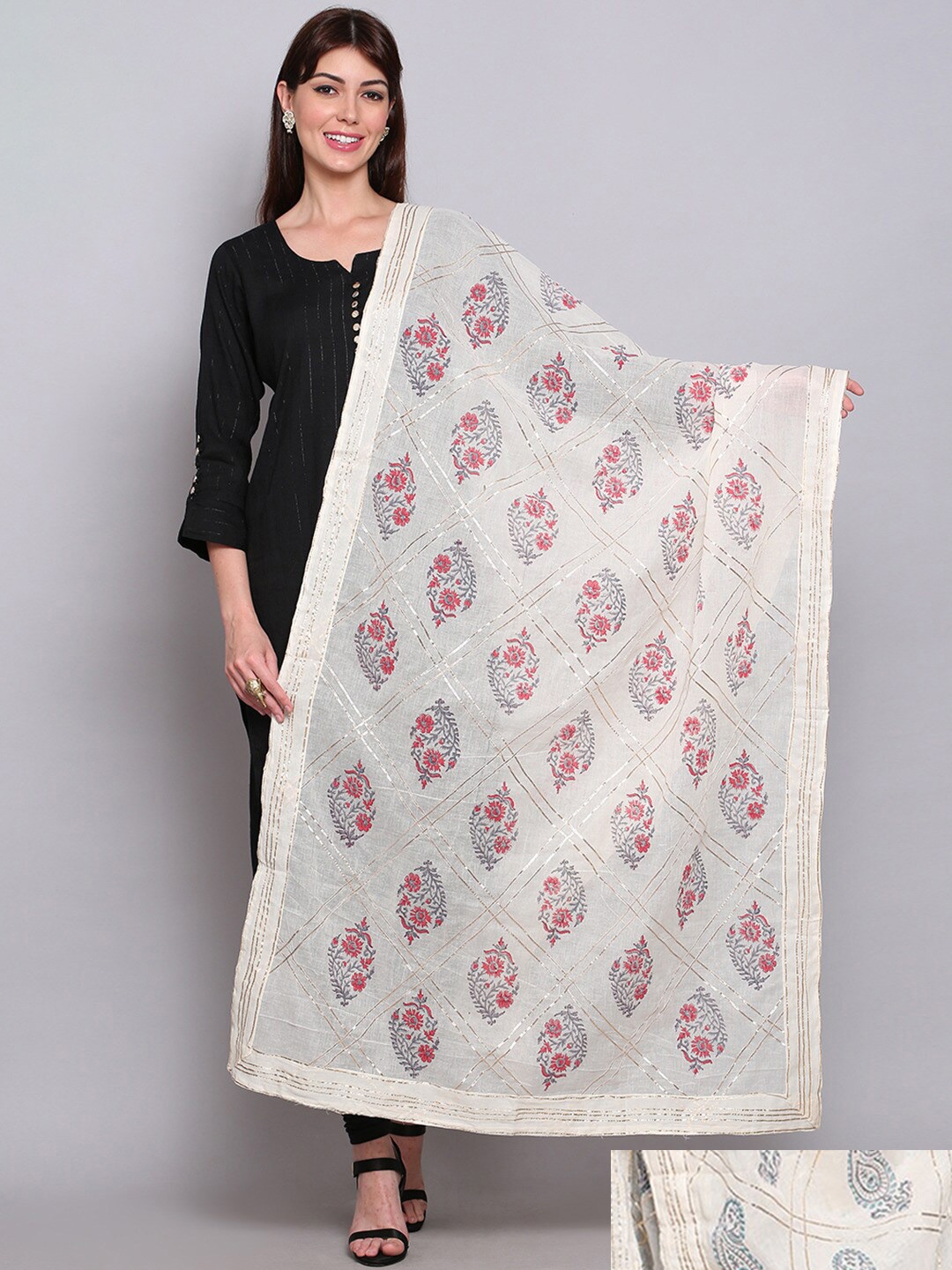 

Miaz Lifestyle White & Red Ethnic Motifs Woven Design Cotton Dupatta