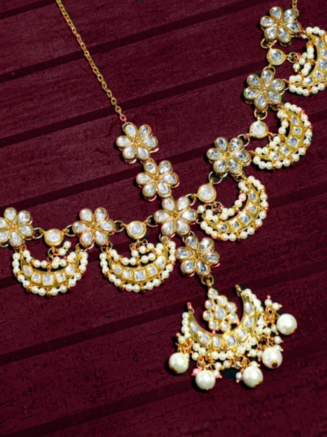 

OOMPH Gold-Toned White Kundan-Studded Bridal Sheeshphool