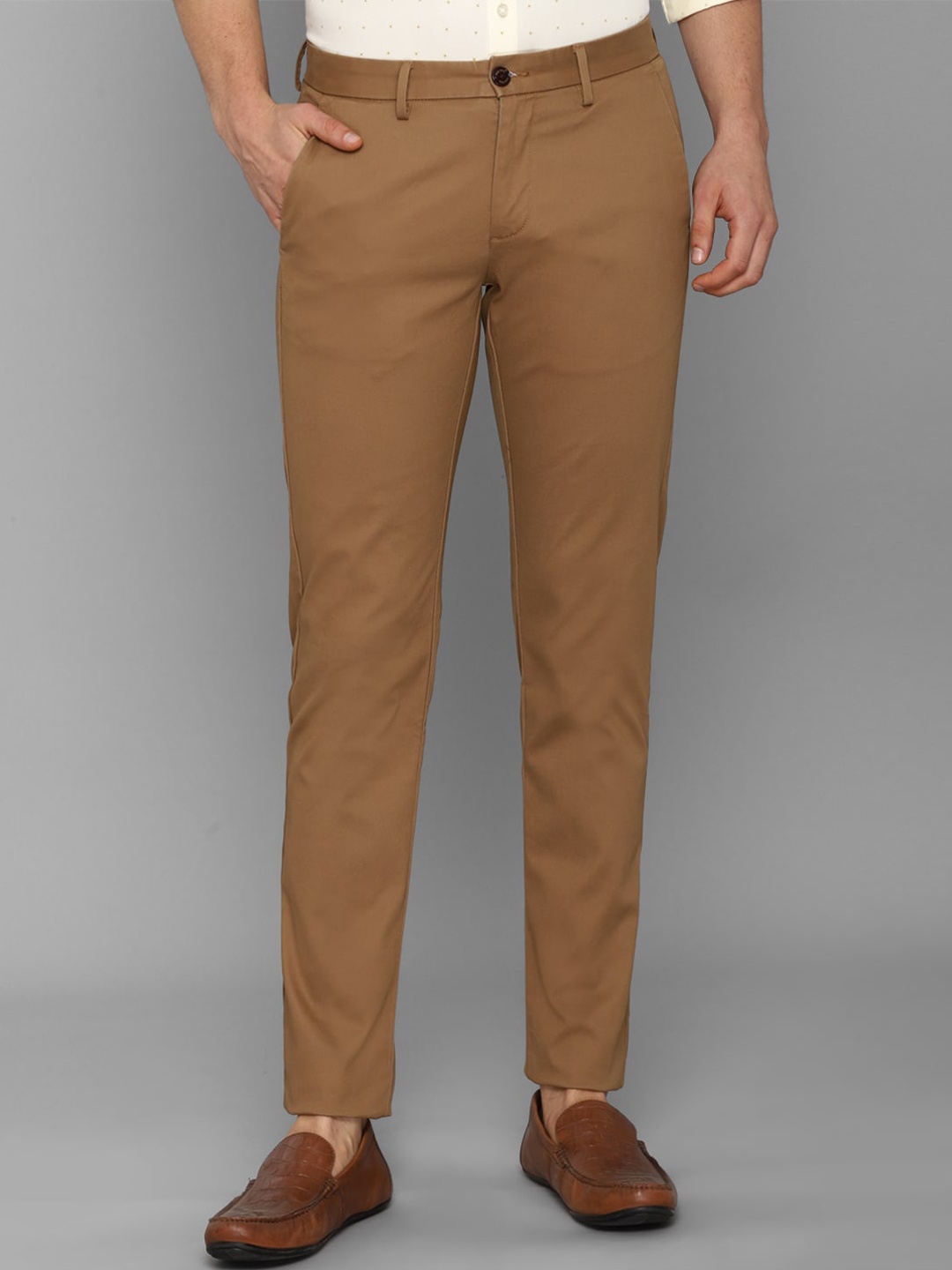 

Allen Solly Men Brown Textured Slim Fit Trousers