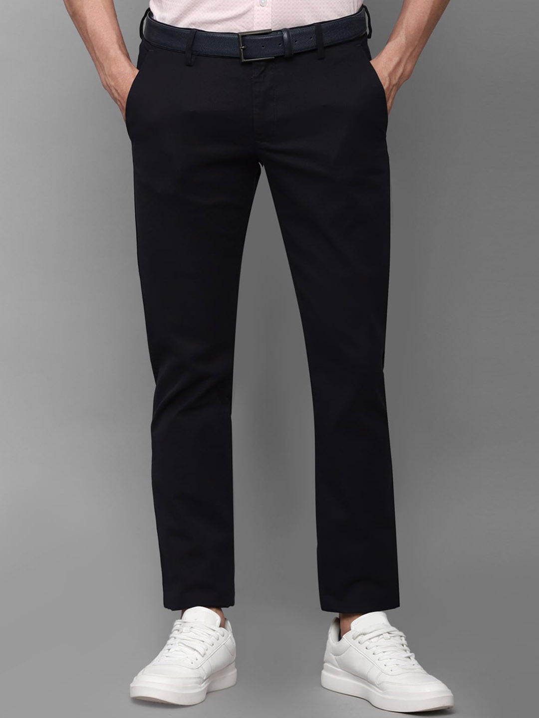 

Allen Solly Men Black Slim Fit Trouser