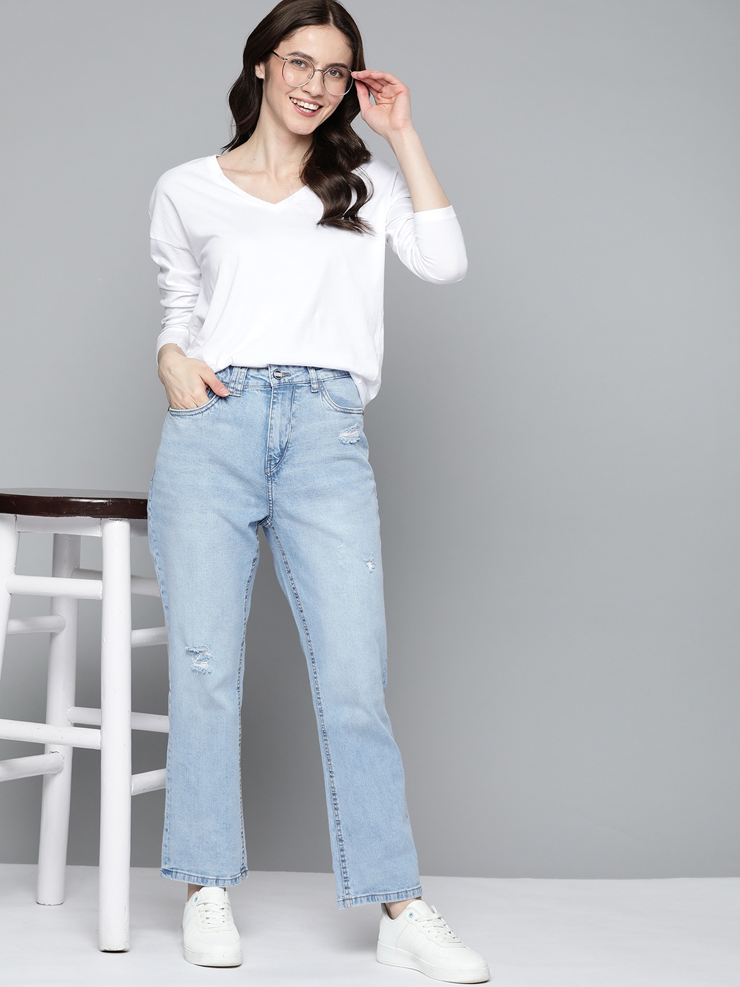 

Mast & Harbour Women Blue Light Fade Straight Fit Stretchable Ripped Jeans