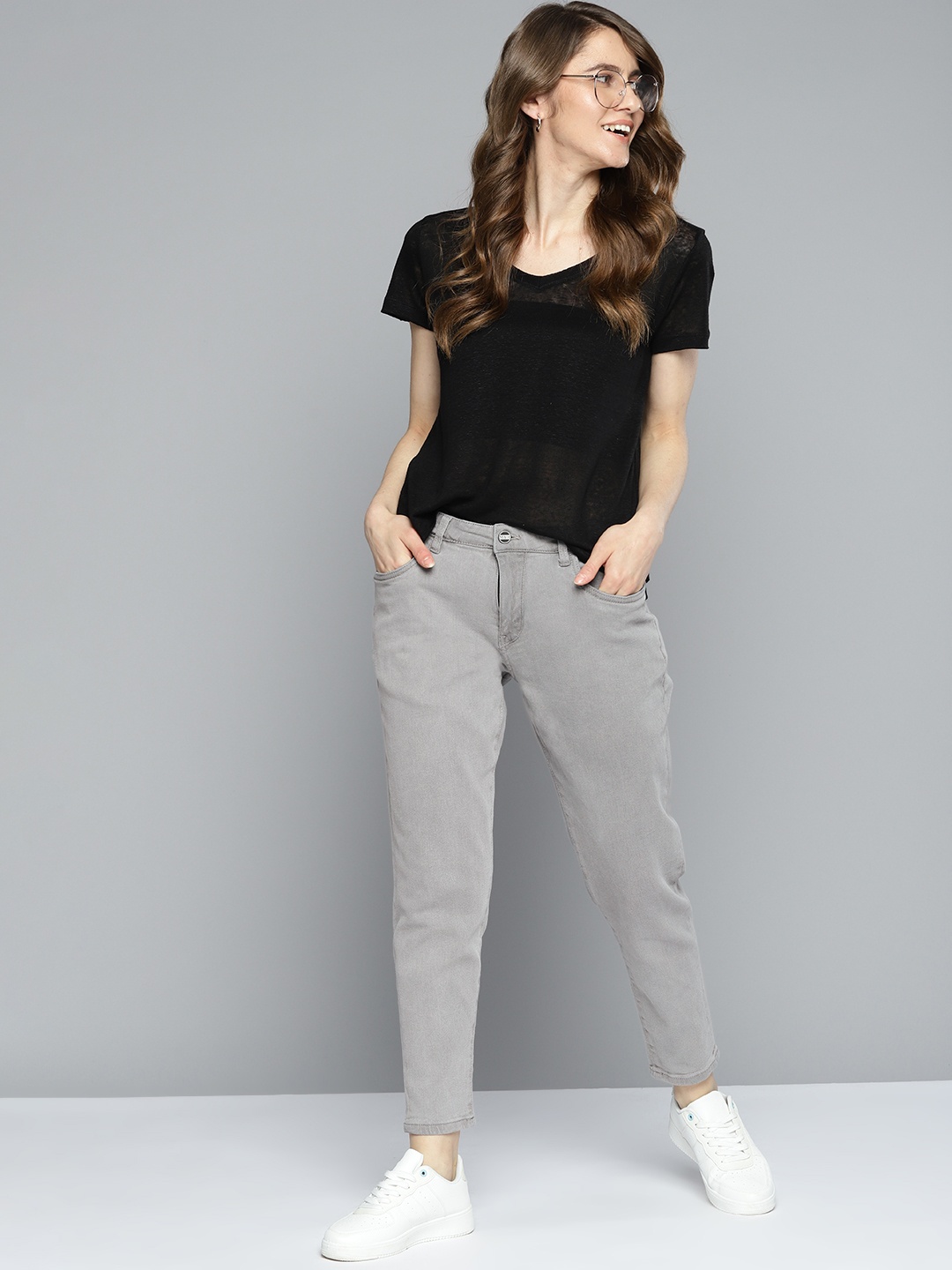 

Mast & Harbour Women Grey Mom Fit Stretchable Jeans