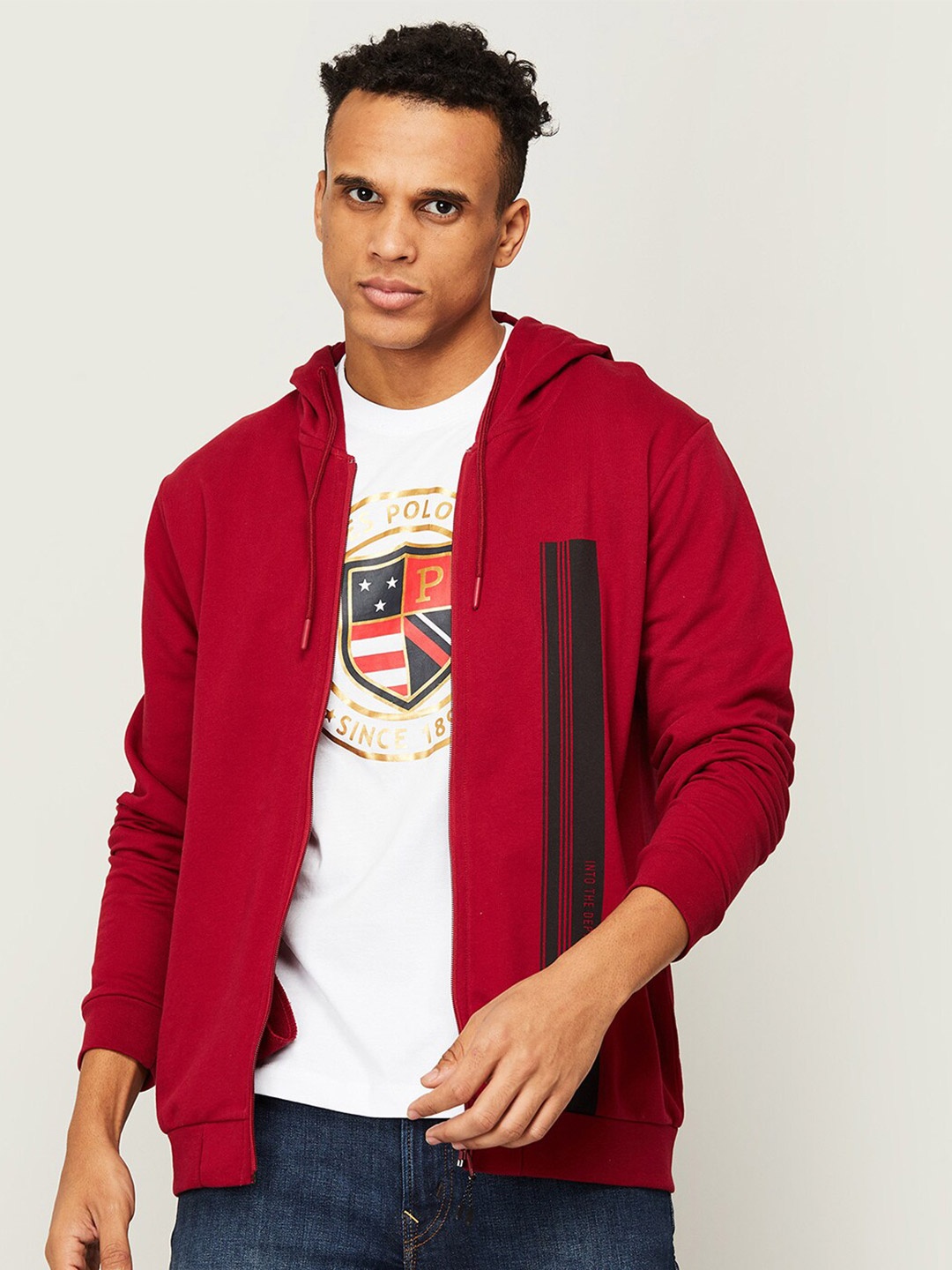 

Bossini Men Red Hooded Cotton Sweatshirt