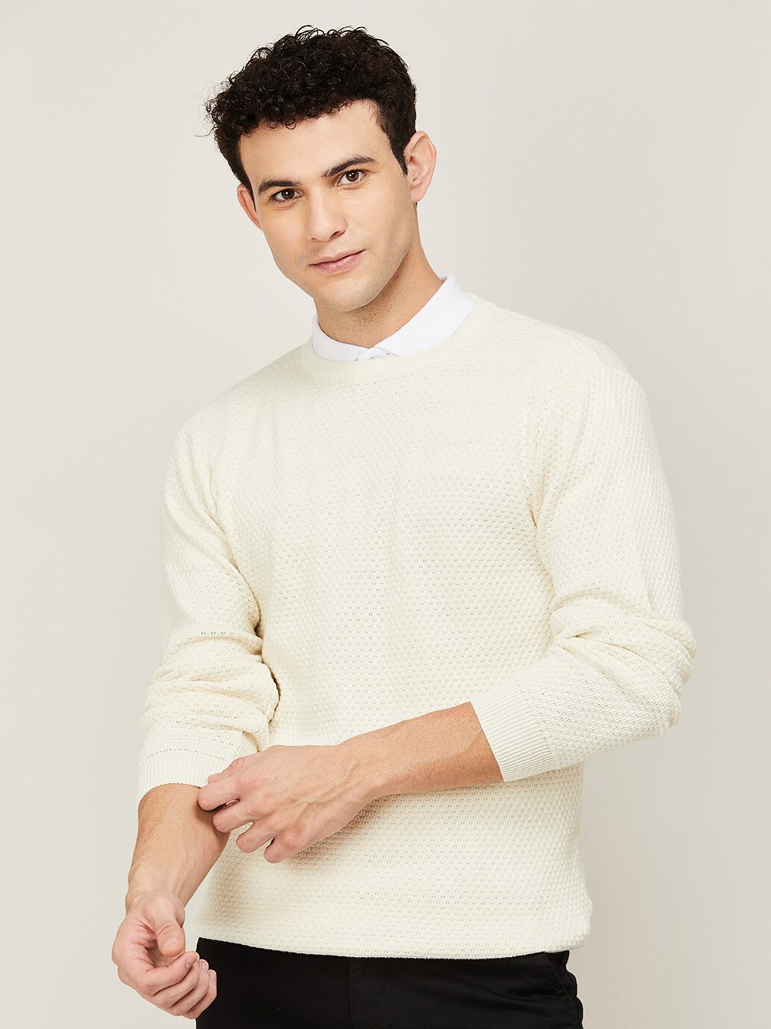 

CODE by Lifestyle Men Beige Solid Sweatshirt