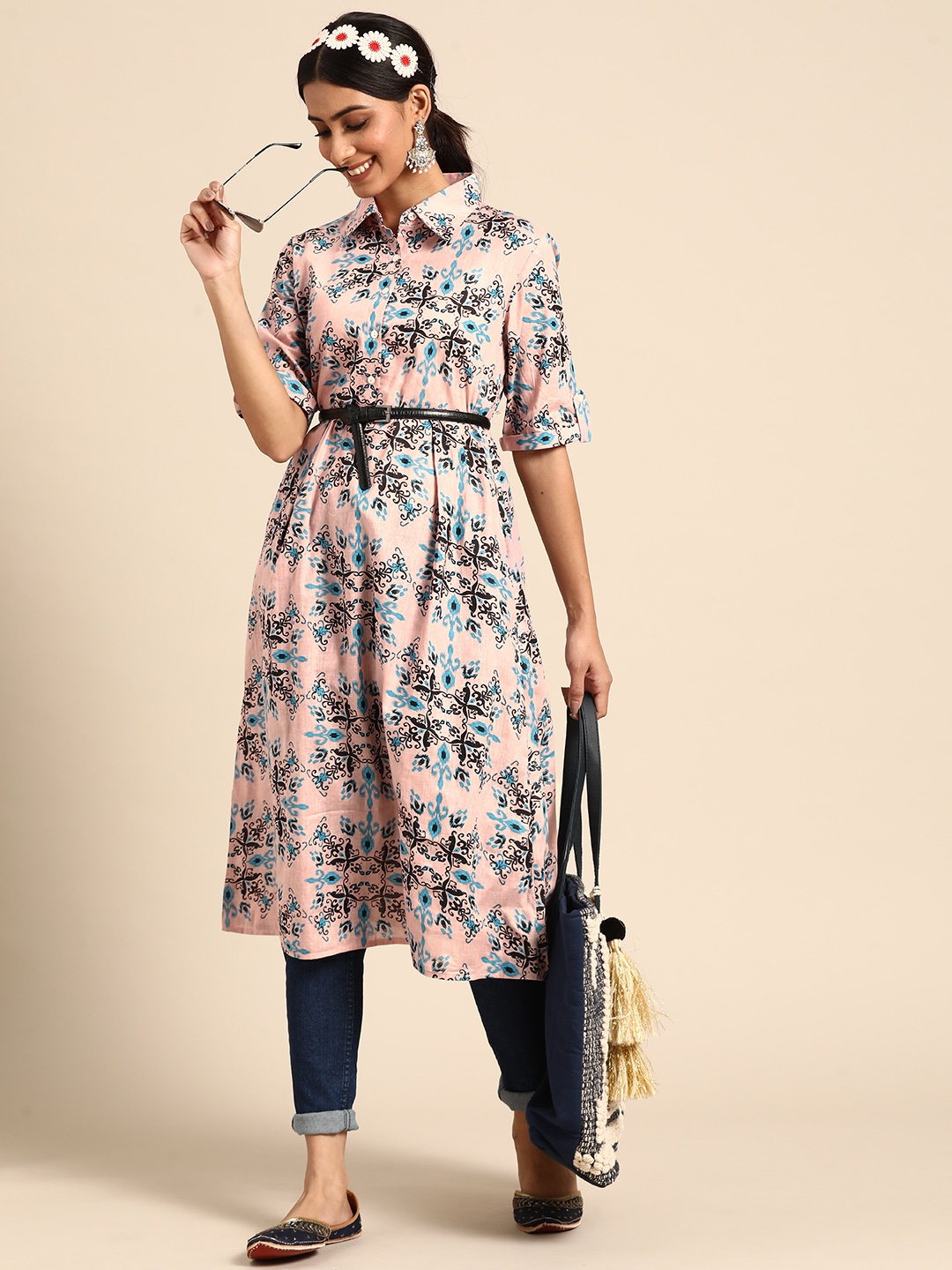 

Sangria Women Peach-Coloured & Blue Pure Cotton Ethnic Motifs Print Kurta