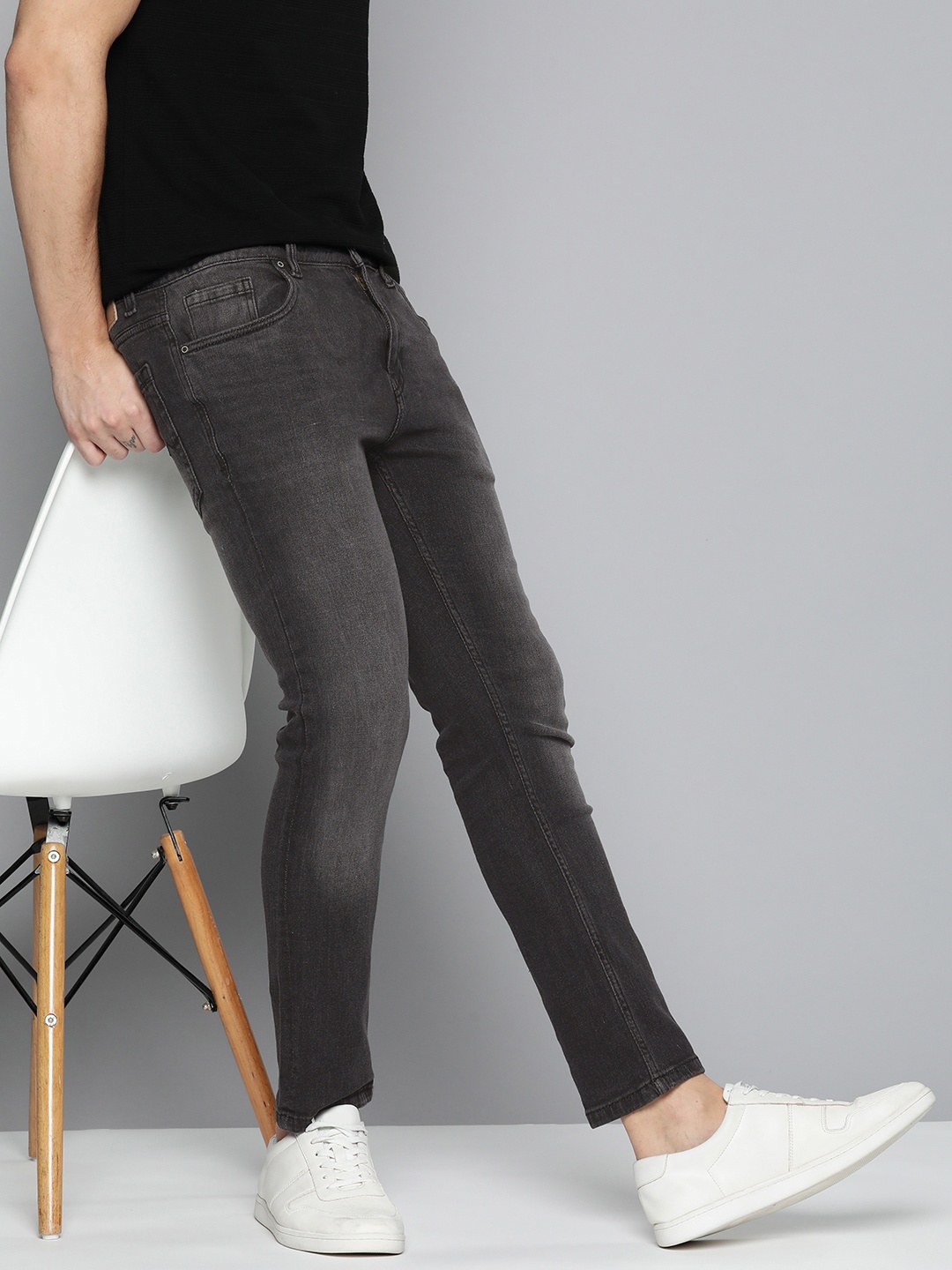 

Mast & Harbour Men Charcoal Light Fade Skinny Fit Stretchable Jeans