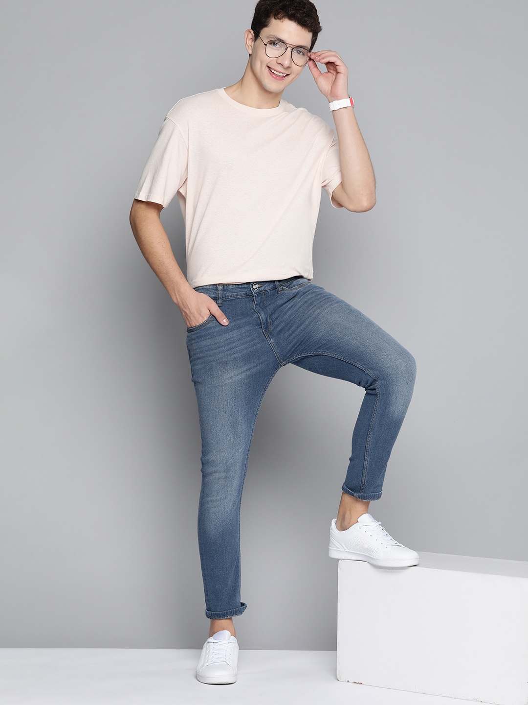

Mast & Harbour Men Blue Skinny Fit Light Fade Stretchable Jeans