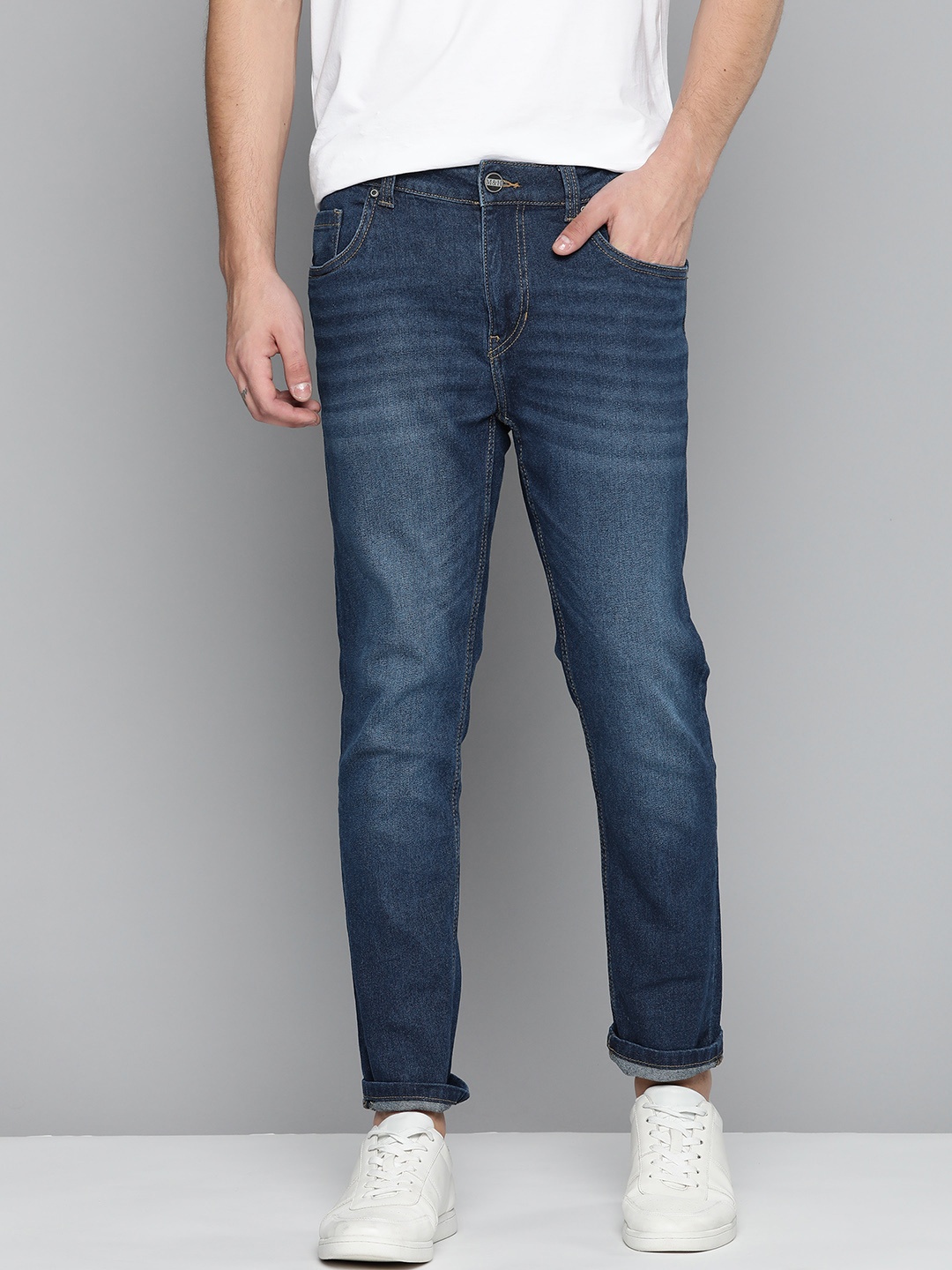 

Mast & Harbour Men Navy Blue Skinny Fit Light Fade Jeans