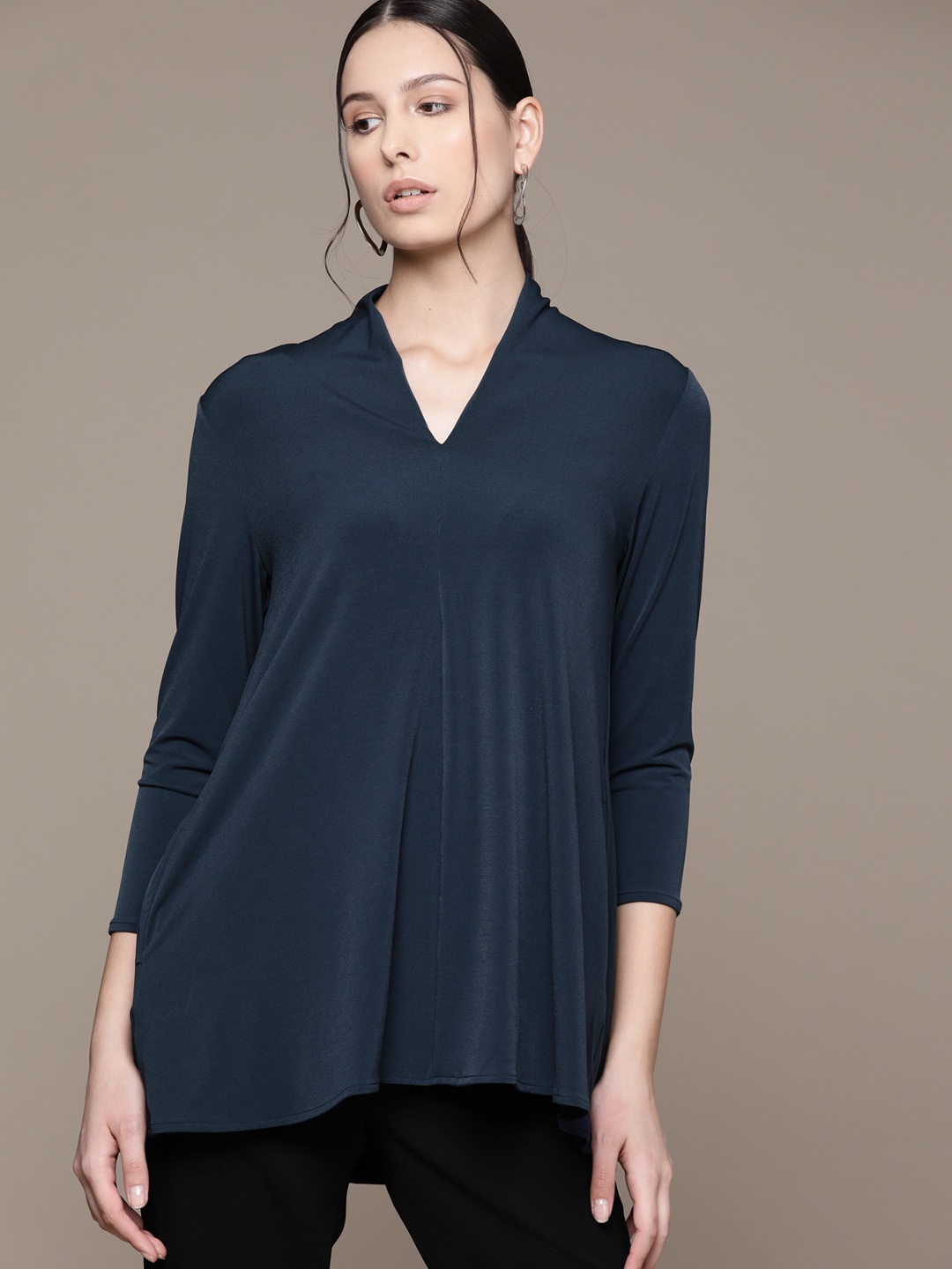 

Macy's Alfani Solid V-Neck High-Low Top, Navy blue
