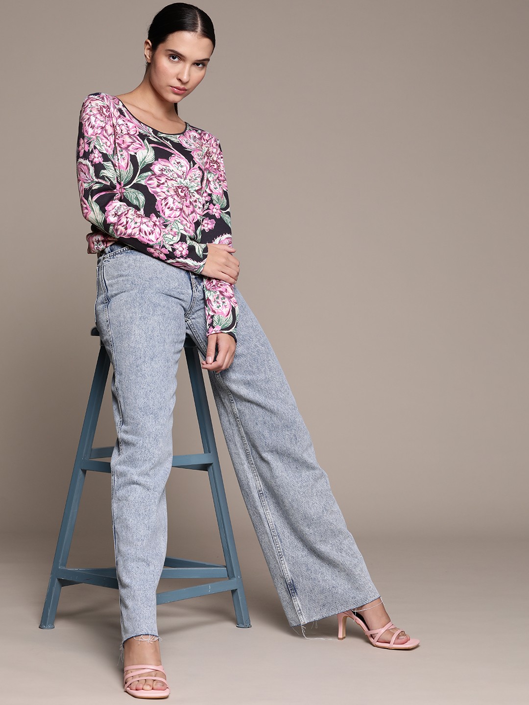 

Macy's Karen Scott Women Navy Blue & Pink Floral Printed T-shirt